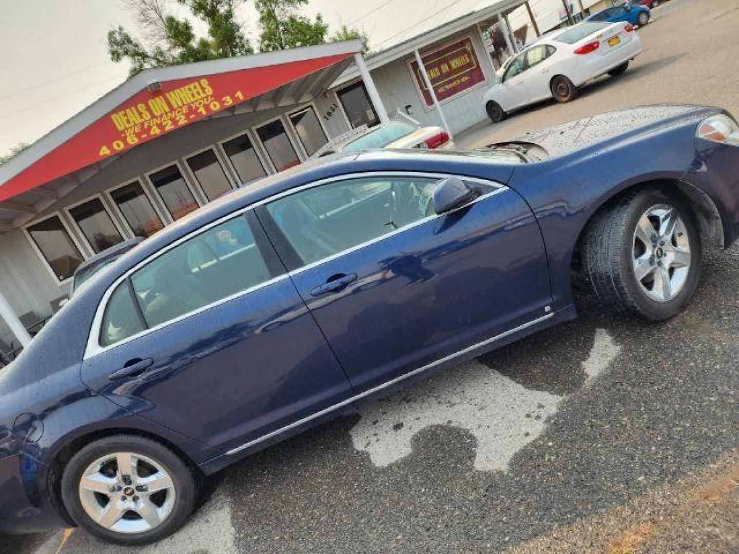 2009 Chevrolet Malibu LT1 (1G1ZH57B79F) with an 2.4L L4 DOHC 16V engine, 6-Speed Automatic transmission, located at 1821 N Montana Ave., Helena, MT, 59601, 0.000000, 0.000000 - Photo#2