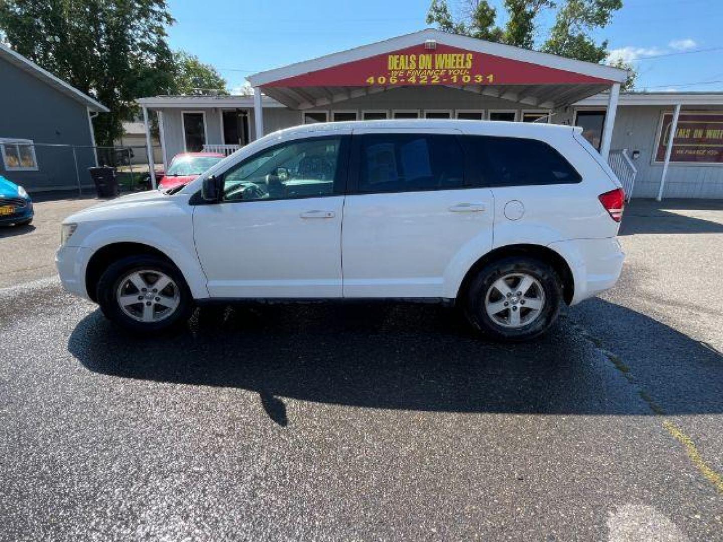 2009 Dodge Journey SE (3D4GG47B19T) with an 2.4L L4 DOHC 16V engine, 4-Speed Automatic transmission, located at 1821 N Montana Ave., Helena, MT, 59601, 0.000000, 0.000000 - Photo#5