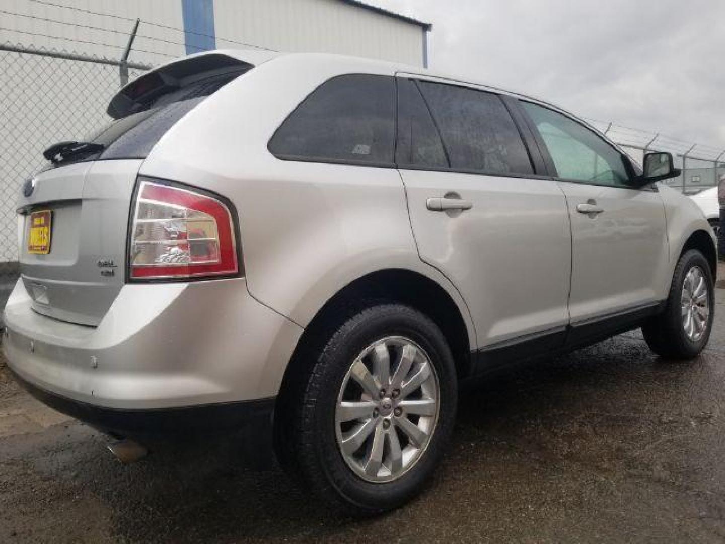 2009 Ford Edge SEL AWD (2FMDK48C39B) with an 3.5L V6 DOHC 24V engine, 6-Speed Automatic transmission, located at 1800 West Broadway, Missoula, 59808, (406) 543-1986, 46.881348, -114.023628 - Photo#5