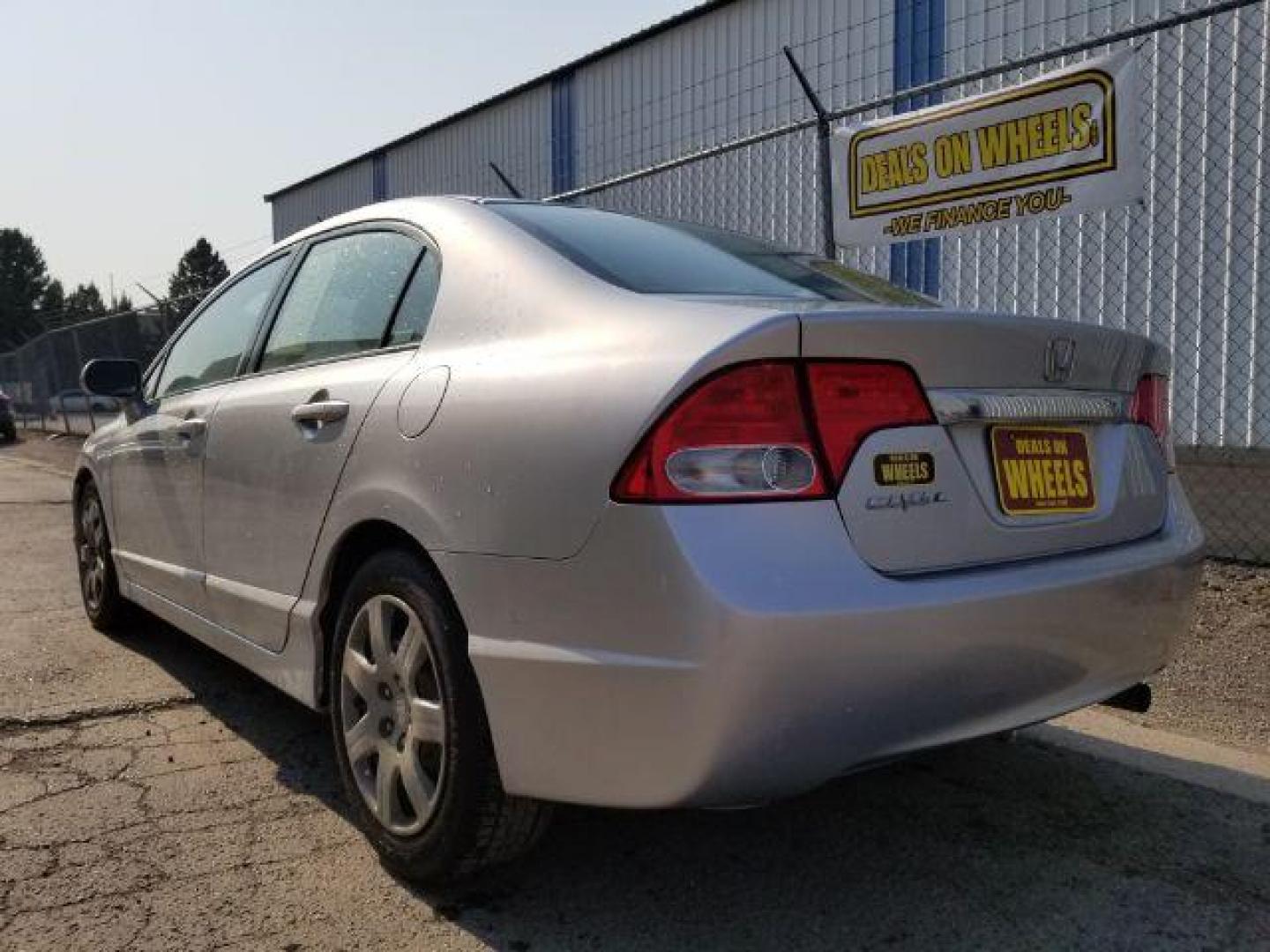 2009 Honda Civic LX Sedan 5-Speed AT (2HGFA16519H) with an 1.8L L4 SOHC 16V engine, 5-Speed Automatic transmission, located at 1800 West Broadway, Missoula, 59808, (406) 543-1986, 46.881348, -114.023628 - Photo#3