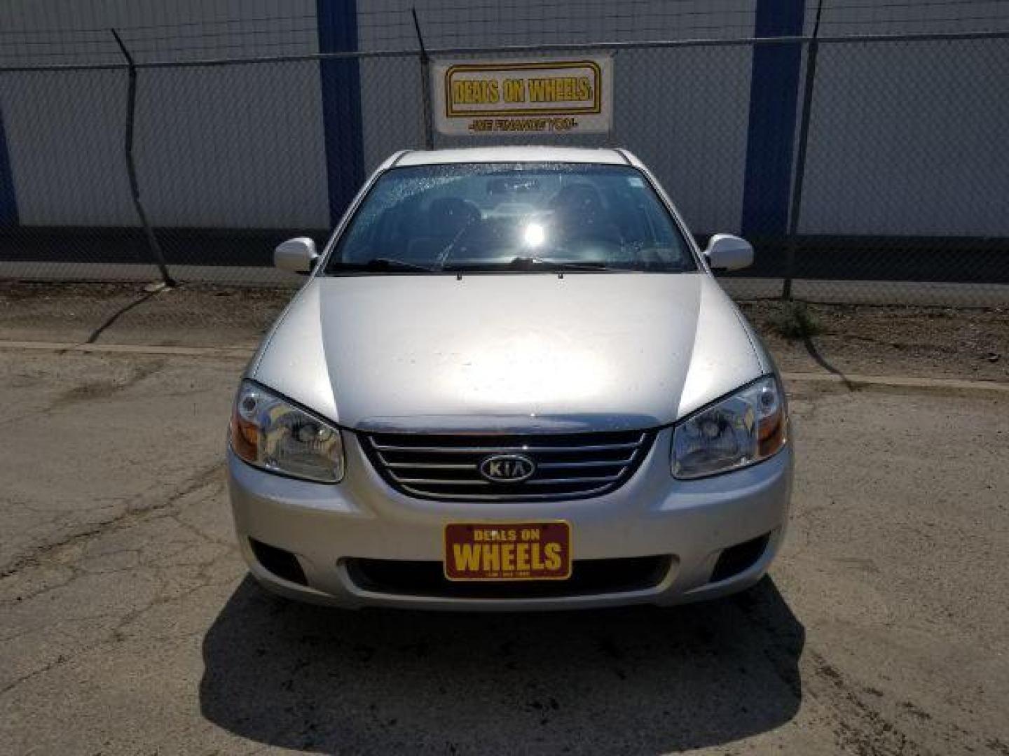 2009 Kia Spectra EX (KNAFE222695) with an 2.0L L4 DOHC 16V engine, located at 601 E. Idaho St., Kalispell, MT, 59901, (406) 300-4664, 0.000000, 0.000000 - Photo#1