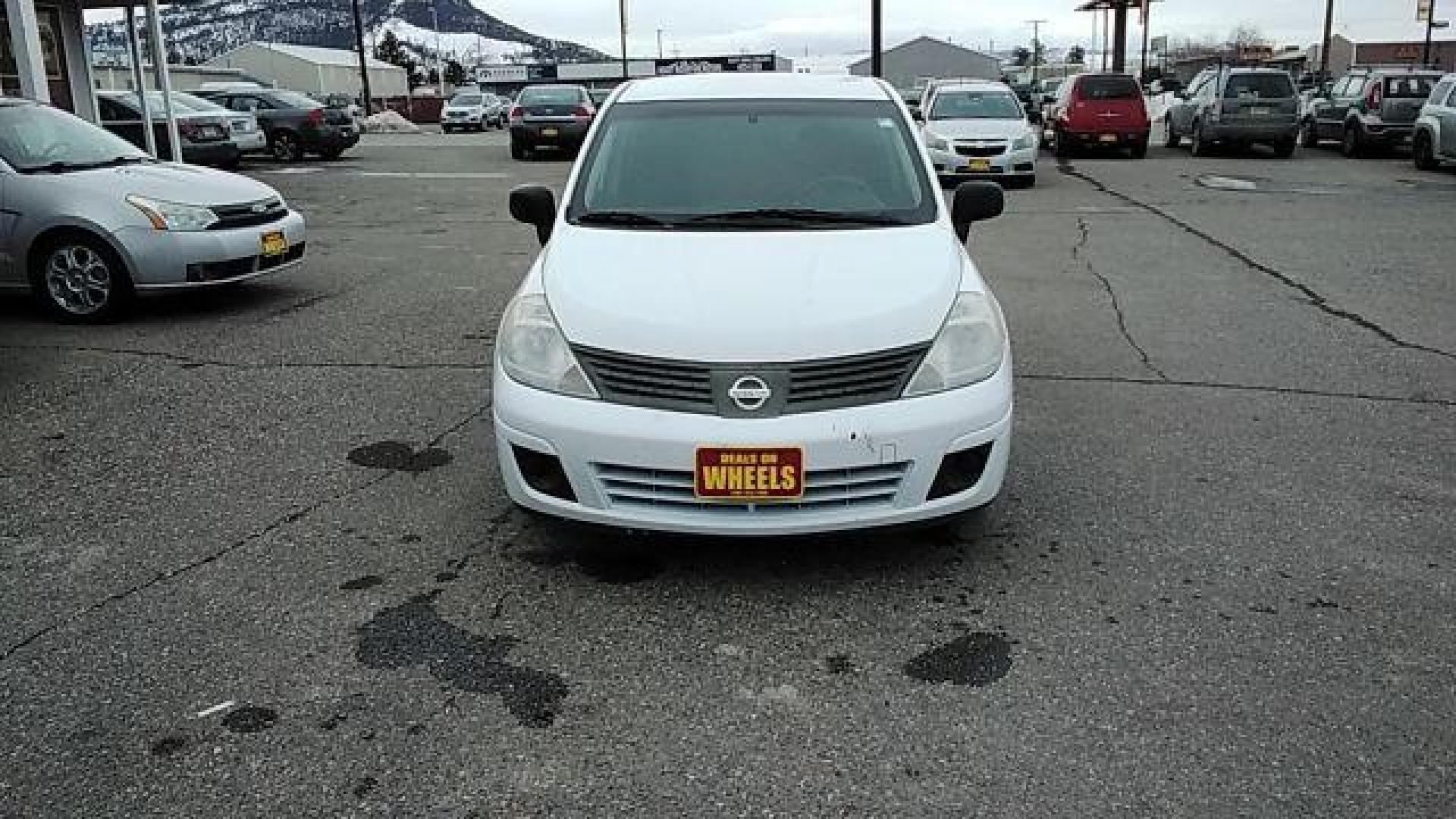 2009 Fresh Powder Nissan Versa 1.6 Base Sedan (3N1CC11E29L) with an 1.6L L4 DOHC 16V engine, located at 1821 N Montana Ave., Helena, MT, 59601, 0.000000, 0.000000 - Photo#1