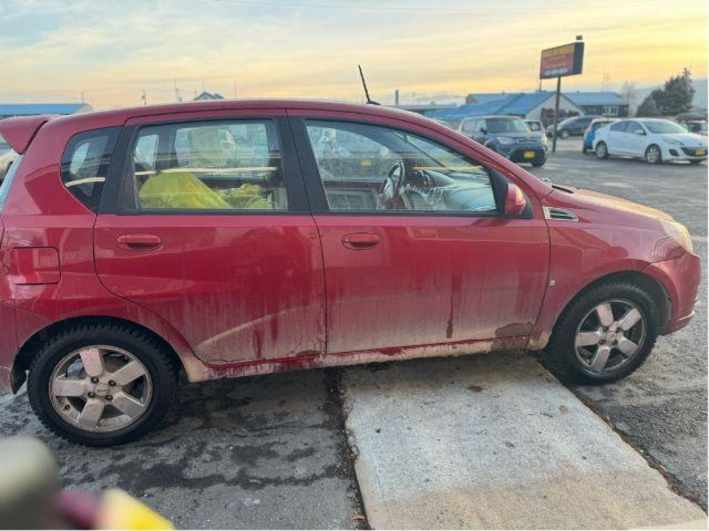 2009 Pontiac G3 Base (KL2TD66E49B) with an 1.6L L4 DOHC 16V engine, located at 601 E. Idaho St., Kalispell, MT, 59901, (406) 300-4664, 0.000000, 0.000000 - Photo#5