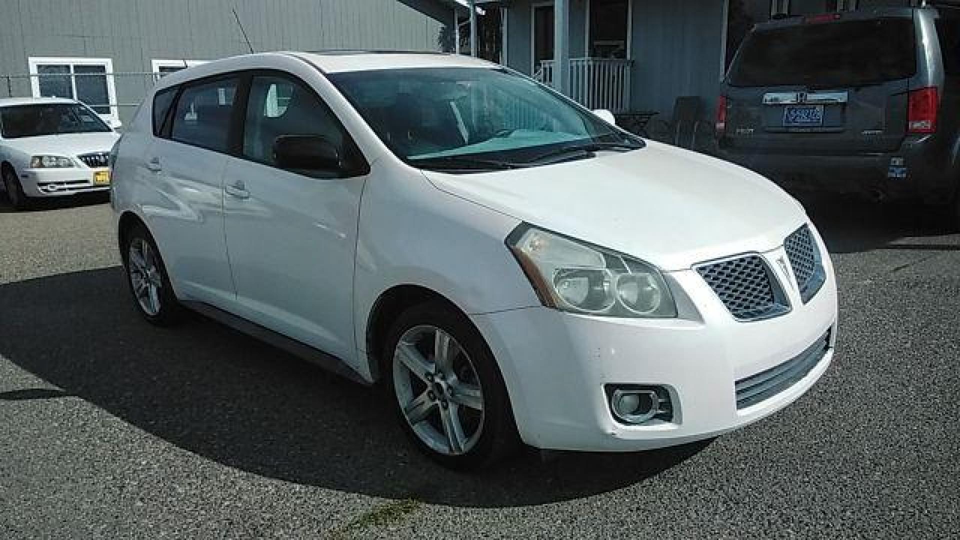 2009 Pontiac Vibe 2.4L (5Y2SP67069Z) with an 2.4L L4 DOHC 16V engine, 4-Speed Automatic transmission, located at 1821 N Montana Ave., Helena, MT, 59601, 0.000000, 0.000000 - Photo#2