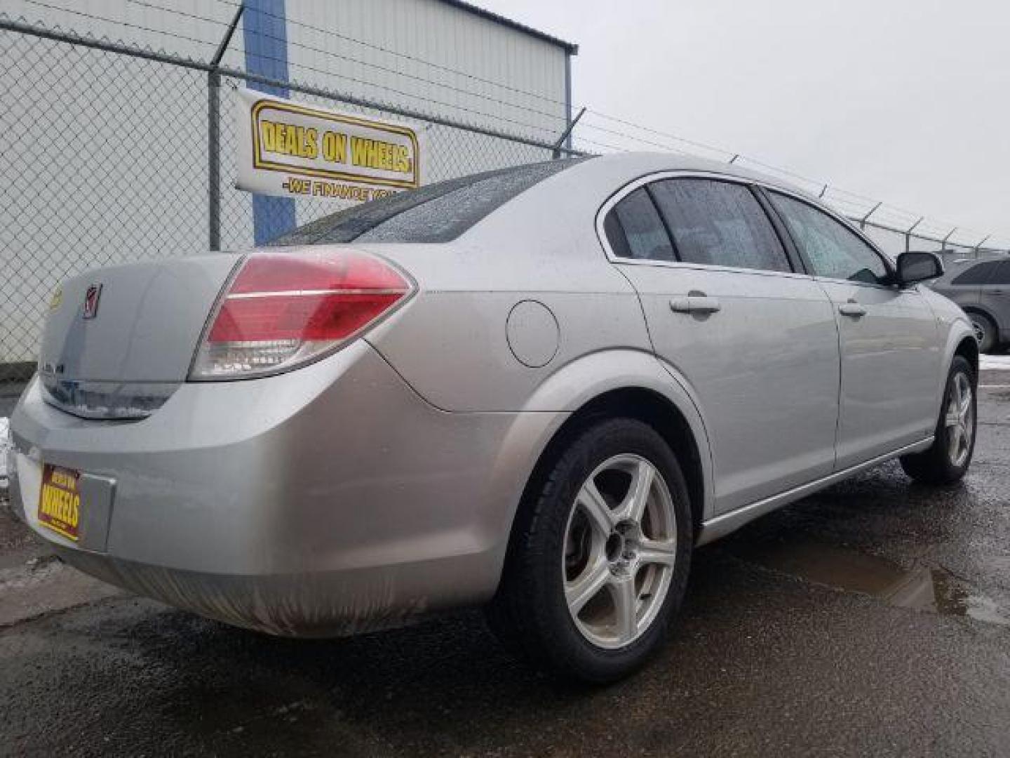 2009 Saturn Aura XE (1G8ZS57B59F) with an 2.4L L4 DOHC 16V engine, 4-Speed Automatic transmission, located at 4801 10th Ave S,, Great Falls, MT, 59405, 0.000000, 0.000000 - Photo#4