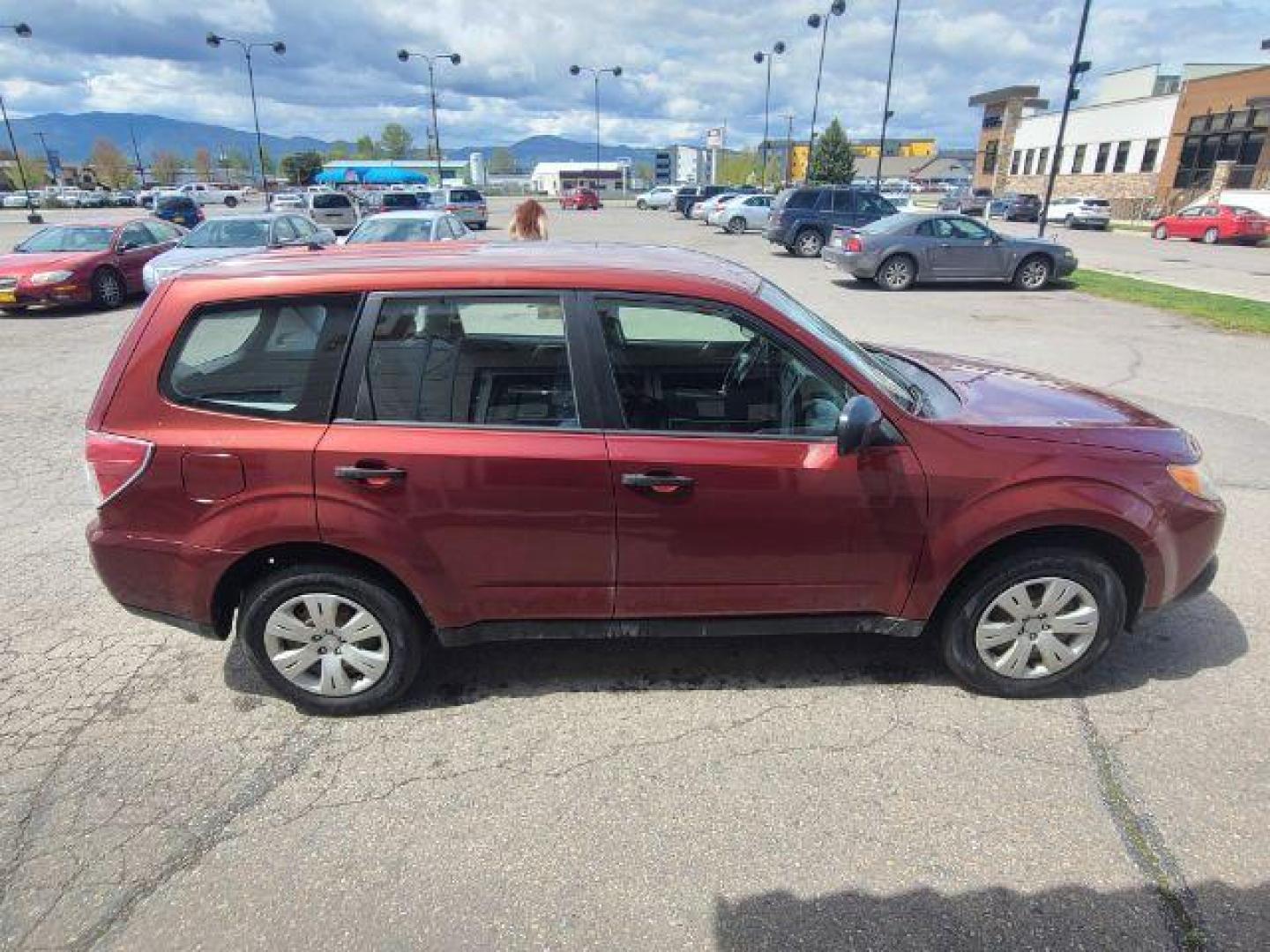 2009 Subaru Forester 2.5X (JF2SH61619H) with an 2.5L H4 SOHC 16V engine, 4-Speed Automatic transmission, located at 1800 West Broadway, Missoula, 59808, (406) 543-1986, 46.881348, -114.023628 - Photo#2