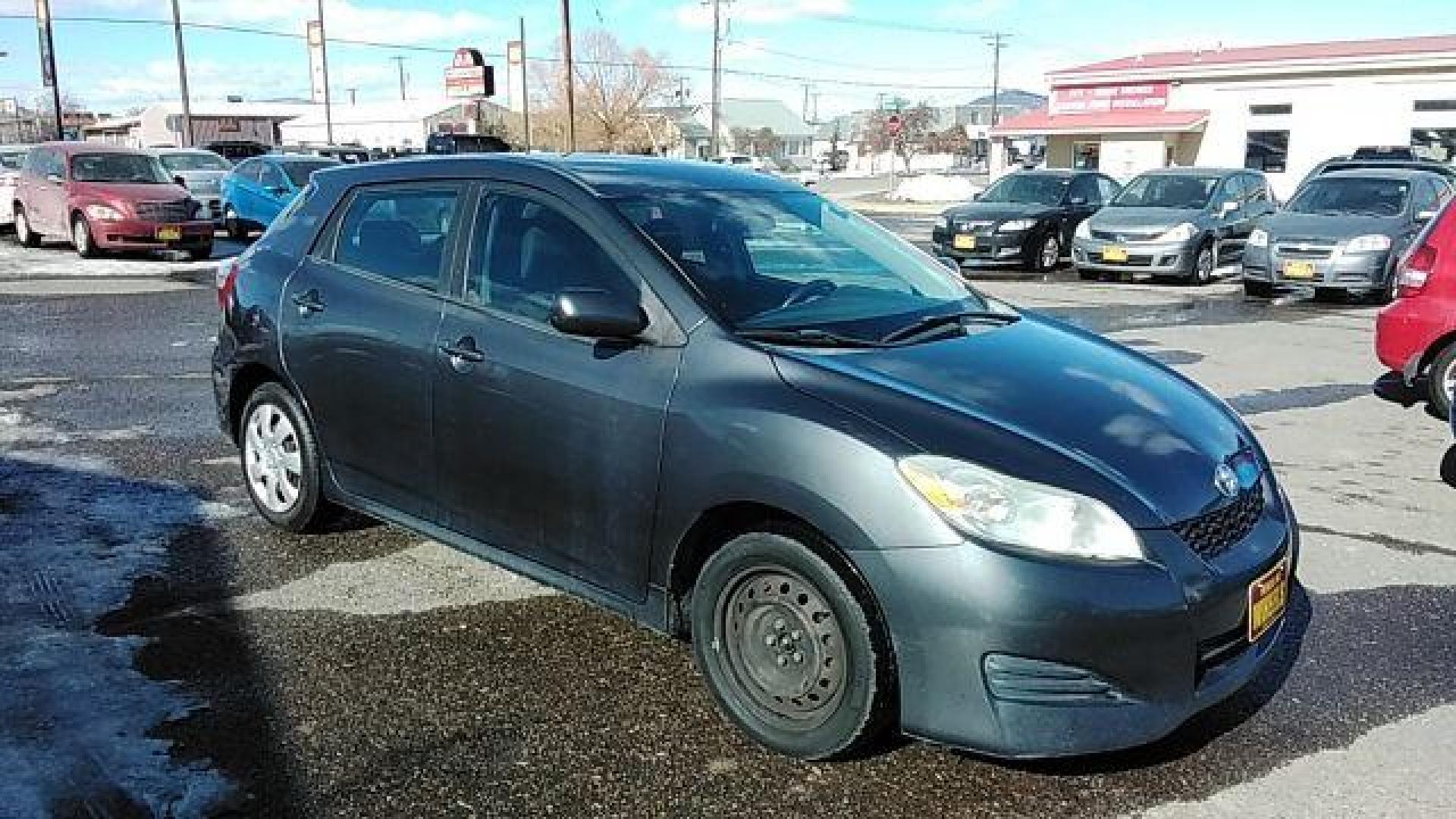 2009 Toyota Matrix Base 4-Speed AT (2T1KU40E69C) with an 1.8L L4 DOHC 16V engine, 4-Speed Automatic transmission, located at 1821 N Montana Ave., Helena, MT, 59601, 0.000000, 0.000000 - Photo#3