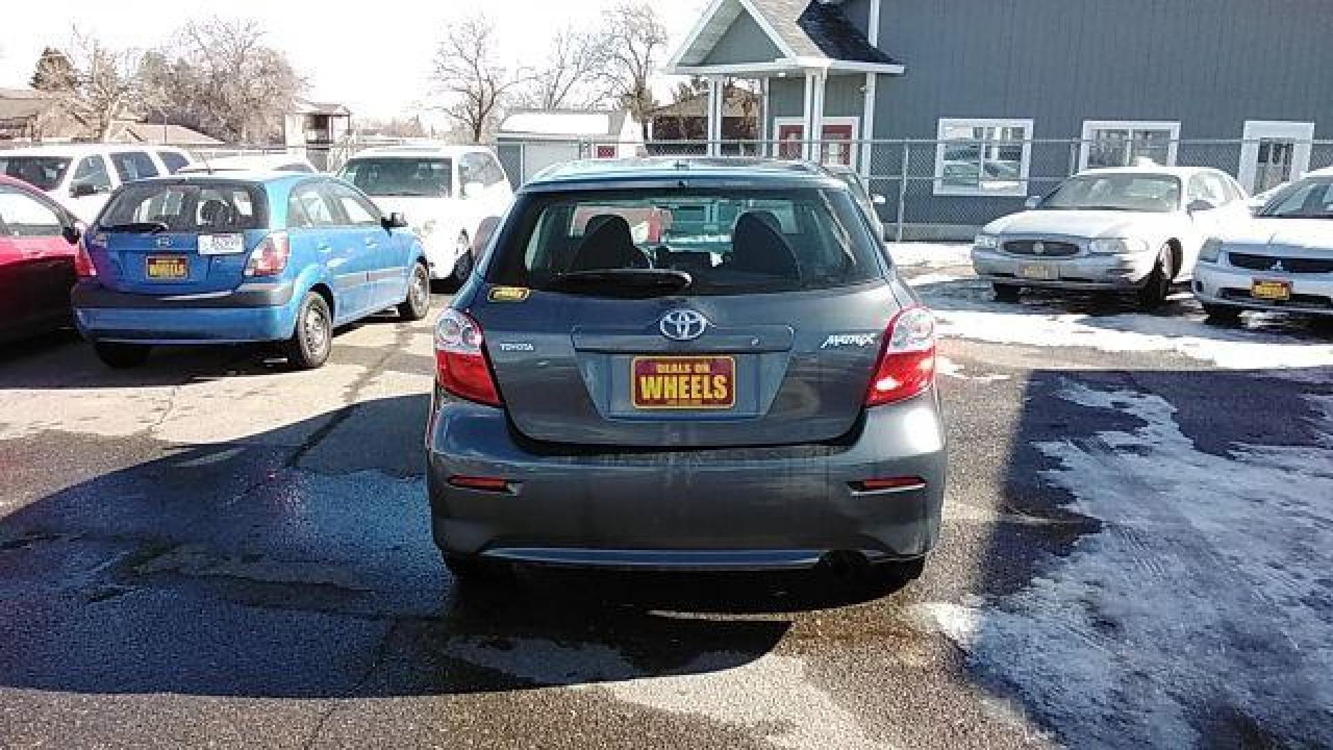 2009 Toyota Matrix Base 4-Speed AT (2T1KU40E69C) with an 1.8L L4 DOHC 16V engine, 4-Speed Automatic transmission, located at 1821 N Montana Ave., Helena, MT, 59601, 0.000000, 0.000000 - Photo#5