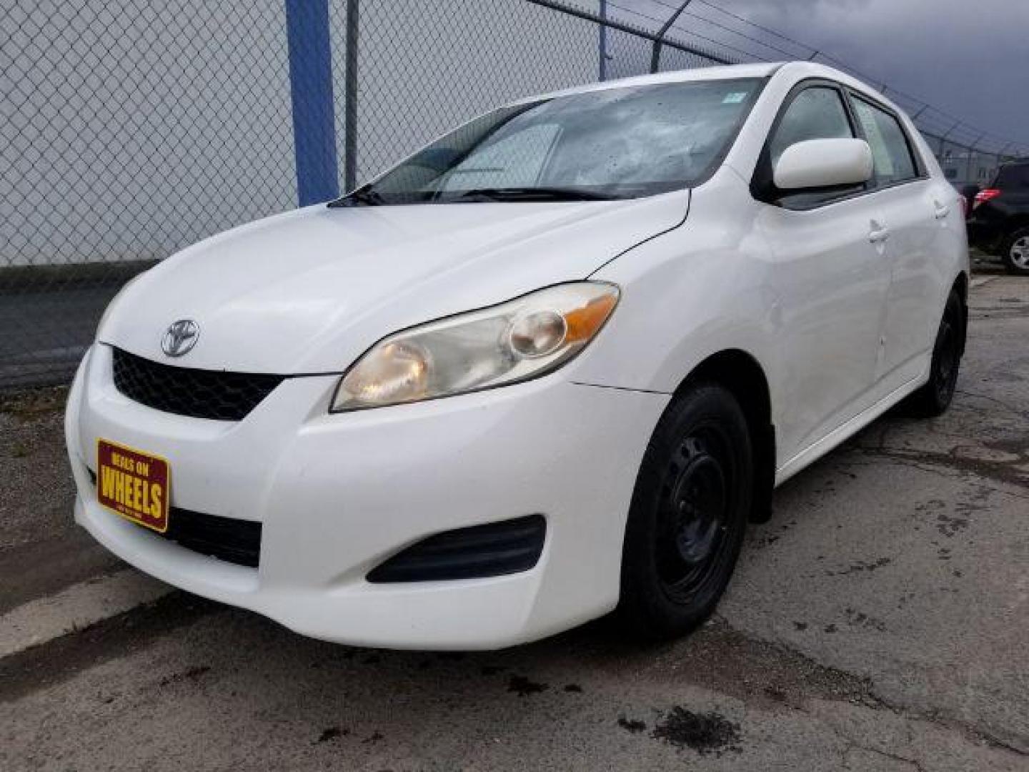 2009 Toyota Matrix Base 4-Speed AT (2T1KU40E09C) with an 1.8L L4 DOHC 16V engine, 4-Speed Automatic transmission, located at 1821 N Montana Ave., Helena, MT, 59601, 0.000000, 0.000000 - Photo#0