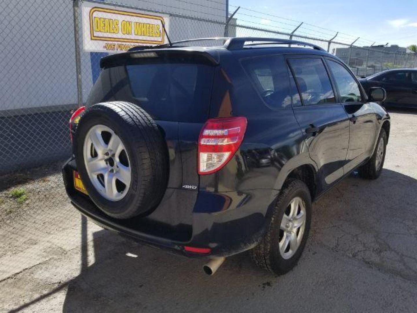 2009 Black Toyota RAV4 SPORT UTILITY 4-DR (JTMBF33V395) with an 2.4L L4 DOHC 16V engine, 4-Speed Automatic transmission, located at 1821 N Montana Ave., Helena, MT, 59601, 0.000000, 0.000000 - Photo#4