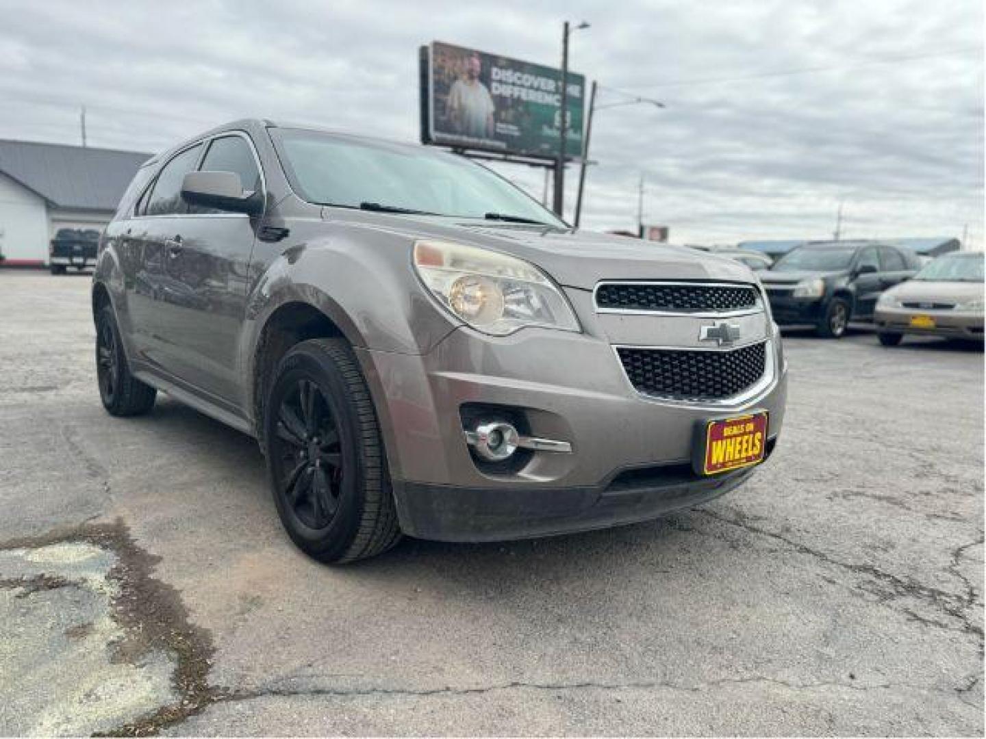 2010 Chevrolet Equinox LT2 FWD (2CNFLNEW0A6) with an 2.4L L4 DOHC 16V engine, 6-Speed Automatic transmission, located at 601 E. Idaho St., Kalispell, MT, 59901, (406) 300-4664, 0.000000, 0.000000 - Photo#6