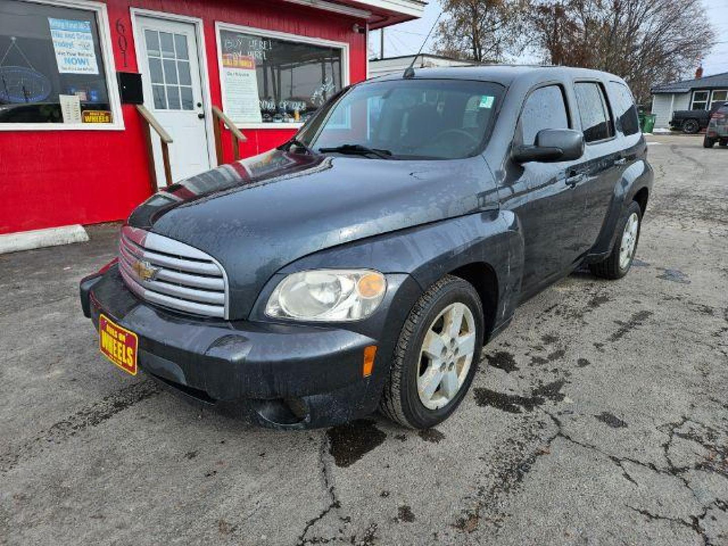 2010 Chevrolet HHR LT1 (3GNBABDV1AS) with an 2.4L L4 DOHC 16V FFV engine, 4-Speed Automatic transmission, located at 601 E. Idaho St., Kalispell, MT, 59901, (406) 300-4664, 0.000000, 0.000000 - Photo#0