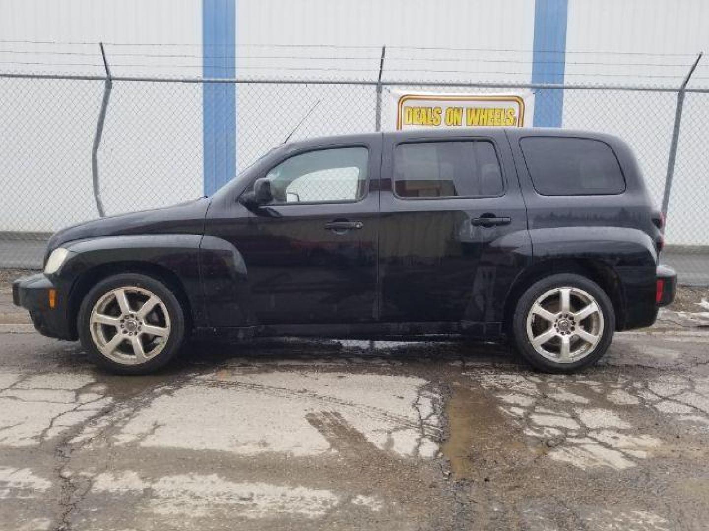 2010 Chevrolet HHR LT1 (3GNBABDB0AS) with an 2.2L L4 DOHC 16V FFV engine, 4-Speed Automatic transmission, located at 1800 West Broadway, Missoula, 59808, (406) 543-1986, 46.881348, -114.023628 - Photo#6