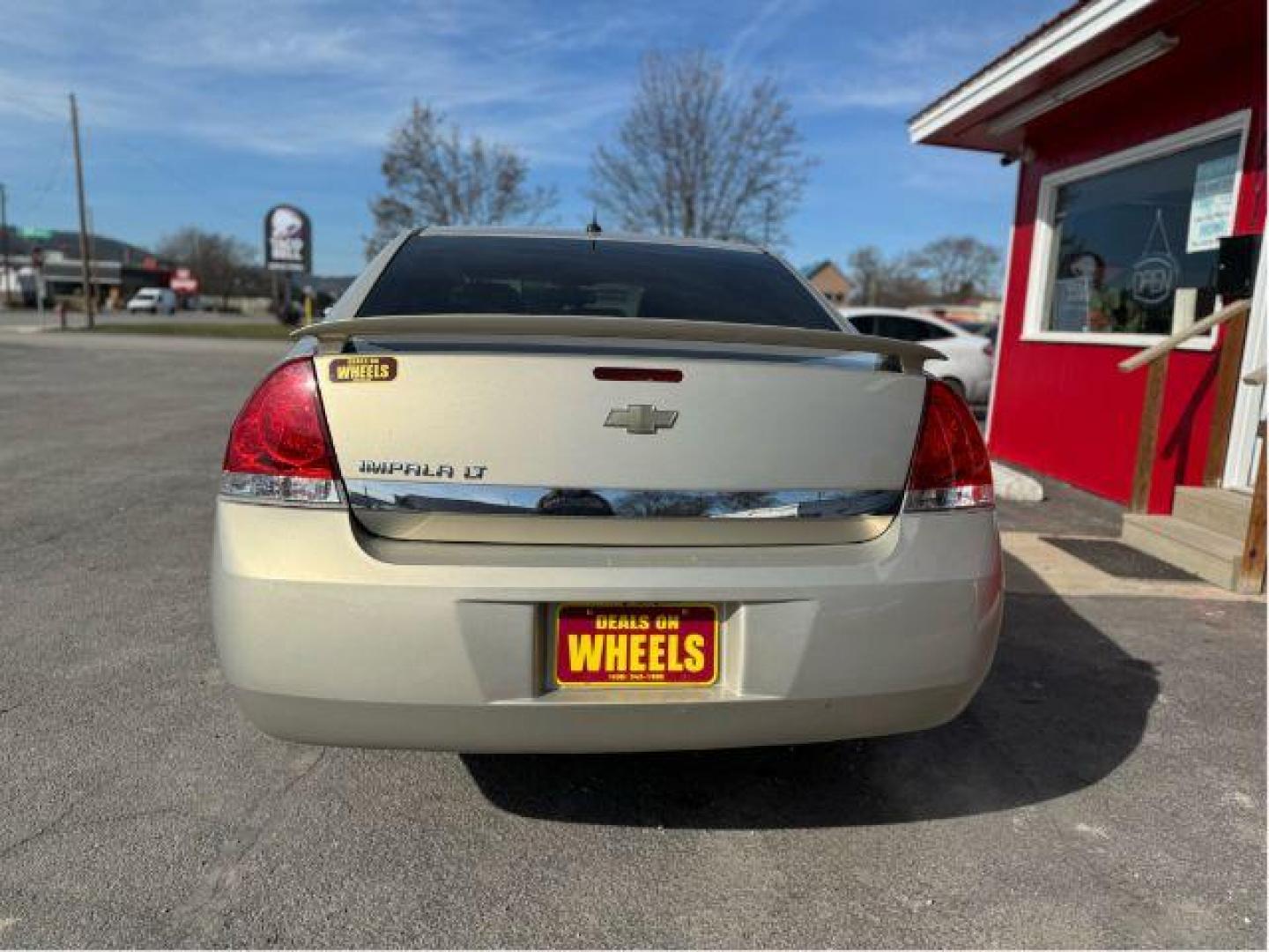 2010 Chevrolet Impala LT (2G1WB5ENXA1) with an 3.5L V6 OHV 12V engine, 4-Speed Automatic transmission, located at 601 E. Idaho St., Kalispell, MT, 59901, (406) 300-4664, 0.000000, 0.000000 - Photo#3