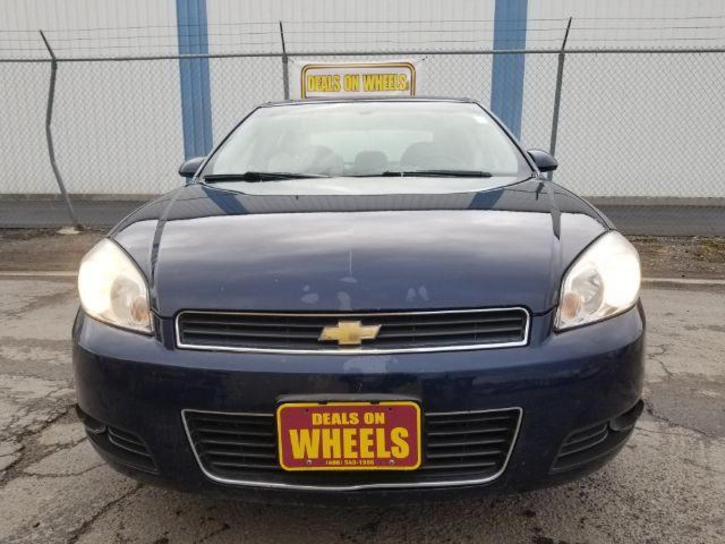 2010 Chevrolet Impala LT (2G1WB5EK9A1) with an 3.5L V6 OHV 12V FFV engine, 4-Speed Automatic transmission, located at 601 E. Idaho St., Kalispell, MT, 59901, (406) 300-4664, 0.000000, 0.000000 - Photo#1