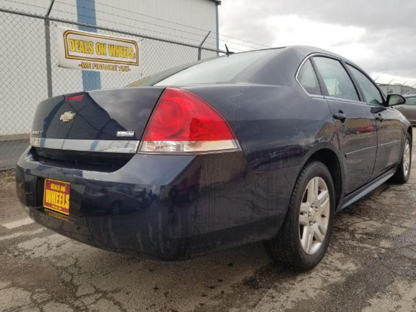 2010 Chevrolet Impala LT (2G1WB5EK9A1) with an 3.5L V6 OHV 12V FFV engine, 4-Speed Automatic transmission, located at 601 E. Idaho St., Kalispell, MT, 59901, (406) 300-4664, 0.000000, 0.000000 - Photo#4