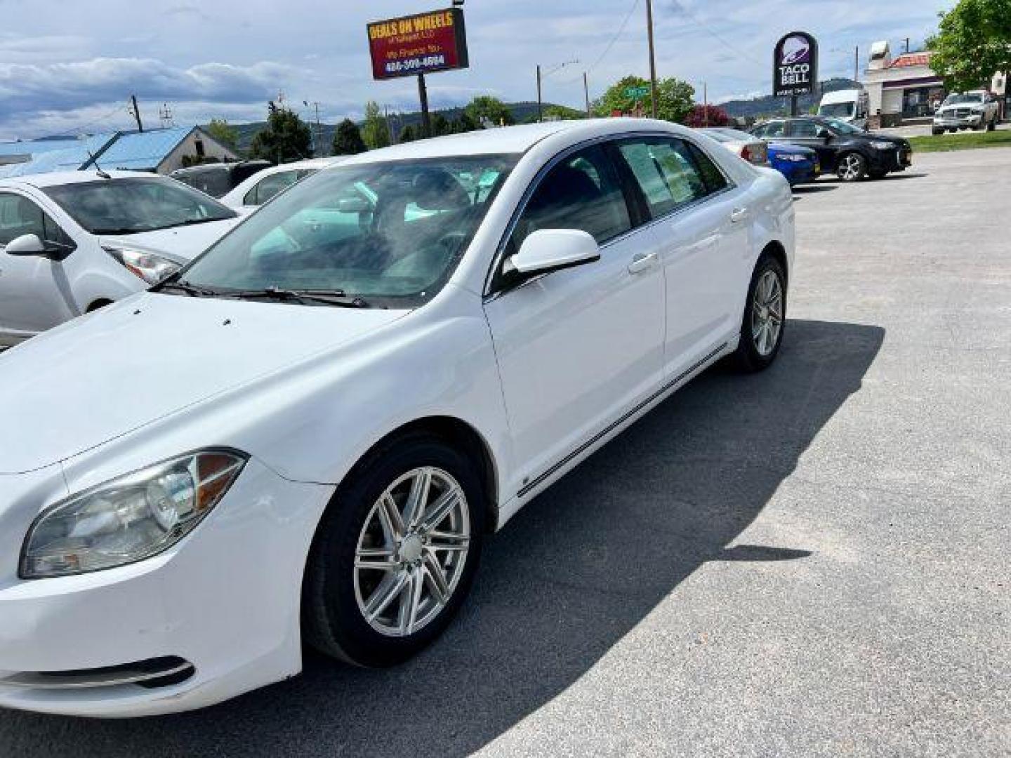 2010 Chevrolet Malibu 1LT (1G1ZC5EB4A4) with an 2.4L L4 DOHC 16V engine, 6-Speed Automatic transmission, located at 601 E. Idaho St., Kalispell, MT, 59901, (406) 300-4664, 0.000000, 0.000000 - Photo#1