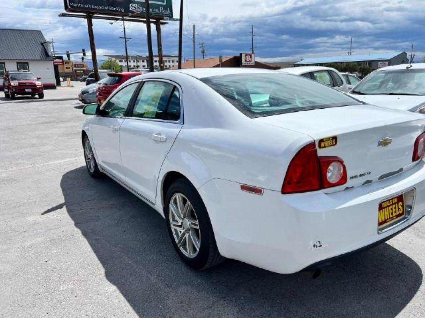 2010 Chevrolet Malibu 1LT (1G1ZC5EB4A4) with an 2.4L L4 DOHC 16V engine, 6-Speed Automatic transmission, located at 601 E. Idaho St., Kalispell, MT, 59901, (406) 300-4664, 0.000000, 0.000000 - Photo#3