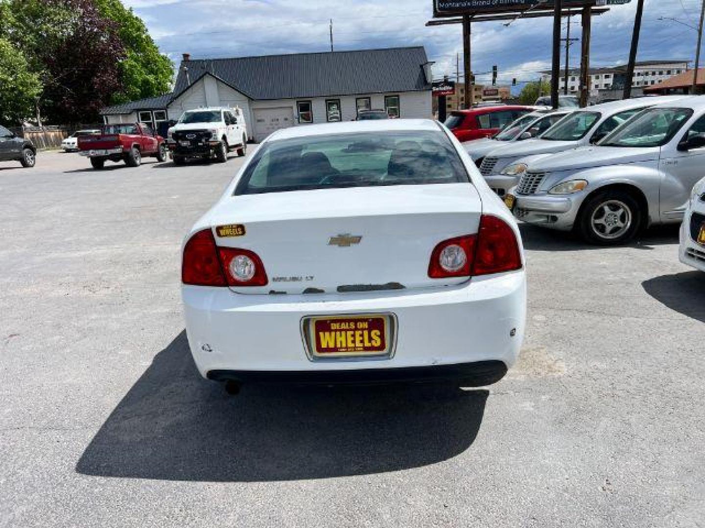 2010 Chevrolet Malibu 1LT (1G1ZC5EB4A4) with an 2.4L L4 DOHC 16V engine, 6-Speed Automatic transmission, located at 601 E. Idaho St., Kalispell, MT, 59901, (406) 300-4664, 0.000000, 0.000000 - Photo#4