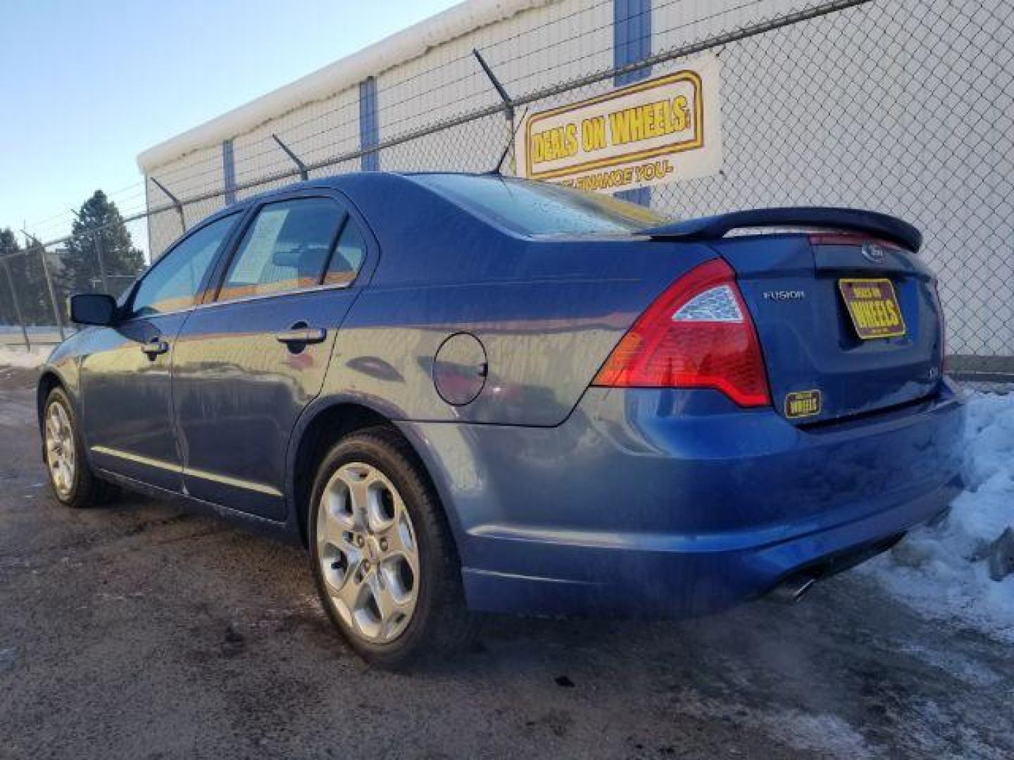 2010 Ford Fusion SE (3FAHP0HG4AR) with an 3.0L V6 DOHC 24V engine, located at 4047 Montana Ave., Billings, MT, 59101, 45.770847, -108.529800 - Photo#5