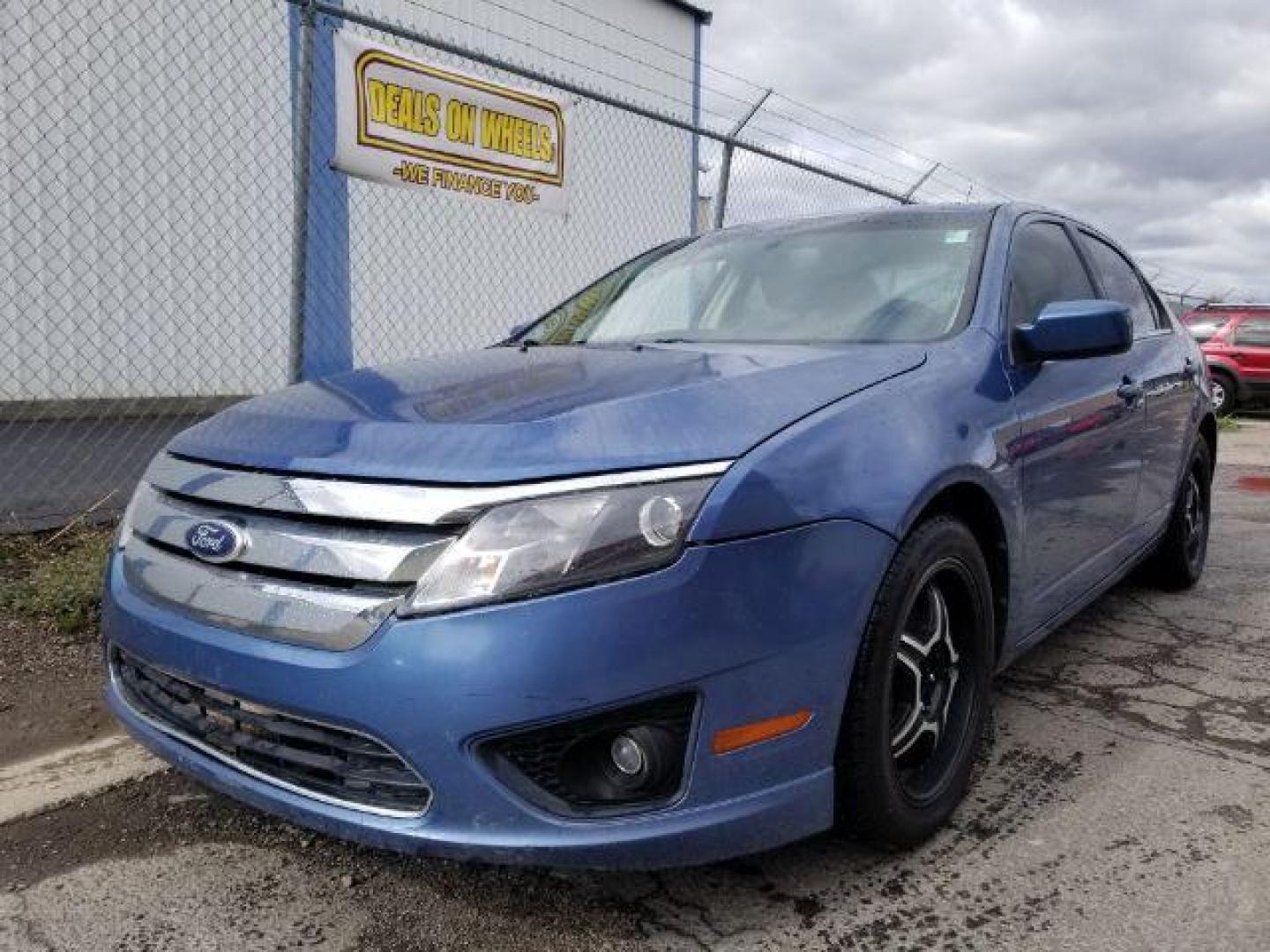 2010 Ford Fusion SE (3FAHP0HA3AR) with an 2.5L L4 DOHC 16V engine, located at 1821 N Montana Ave., Helena, MT, 59601, 0.000000, 0.000000 - Photo#0