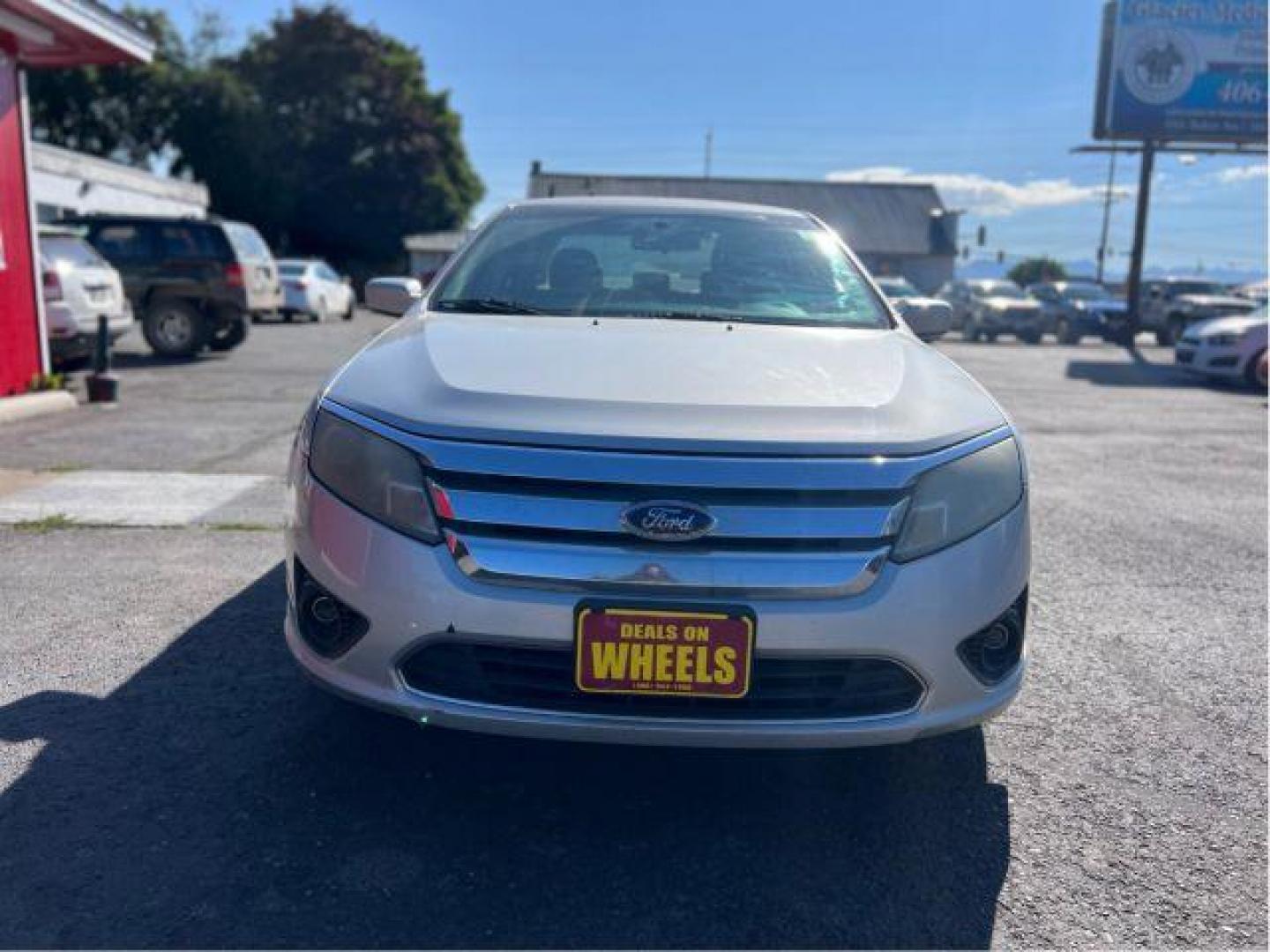 2010 Ford Fusion SE (3FAHP0HA9AR) with an 2.5L L4 DOHC 16V engine, located at 601 E. Idaho St., Kalispell, MT, 59901, (406) 300-4664, 0.000000, 0.000000 - Photo#7