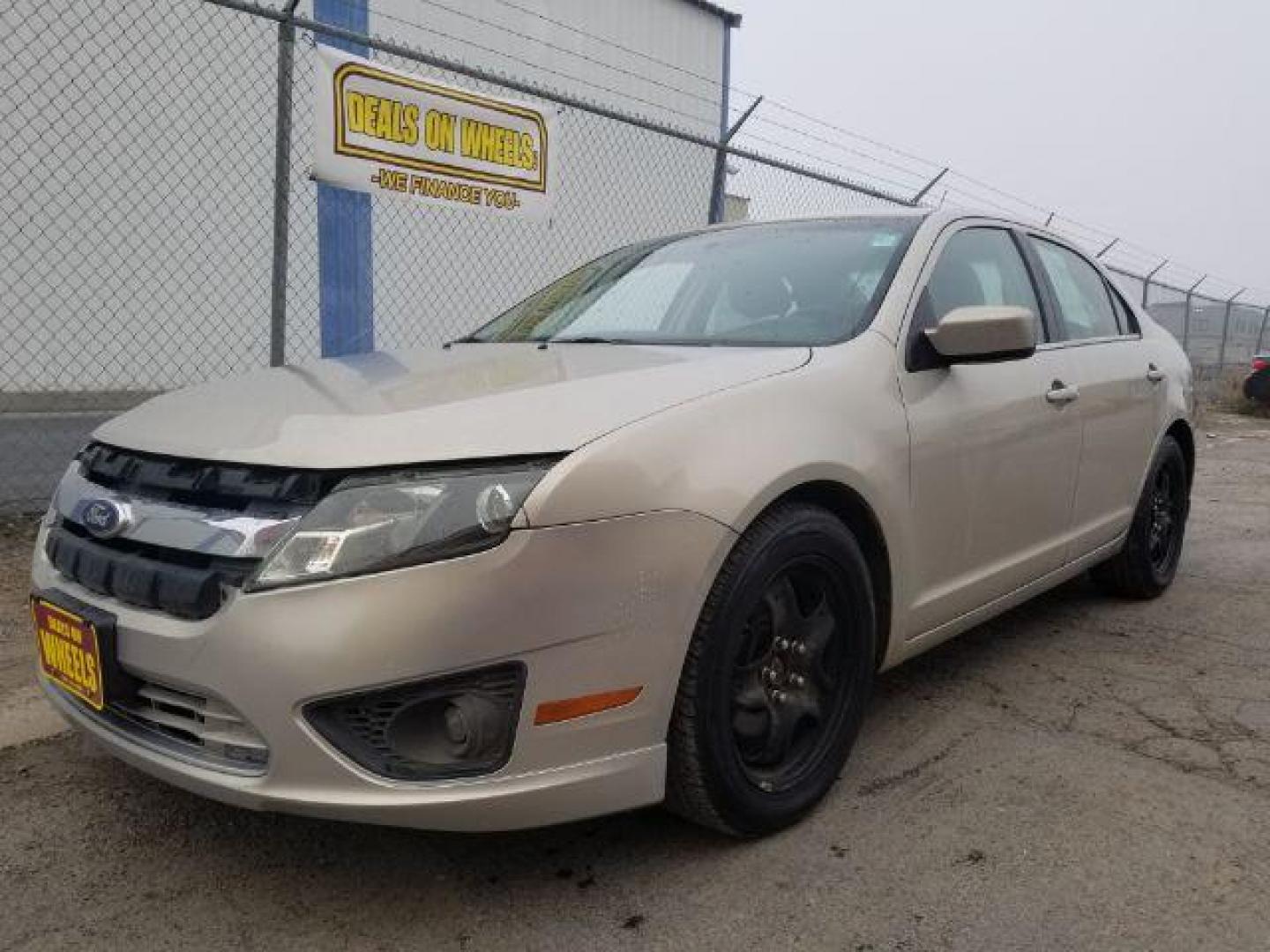 2010 Ford Fusion SE (3FAHP0HAXAR) with an 2.5L L4 DOHC 16V engine, located at 601 E. Idaho St., Kalispell, MT, 59901, (406) 300-4664, 0.000000, 0.000000 - Photo#0