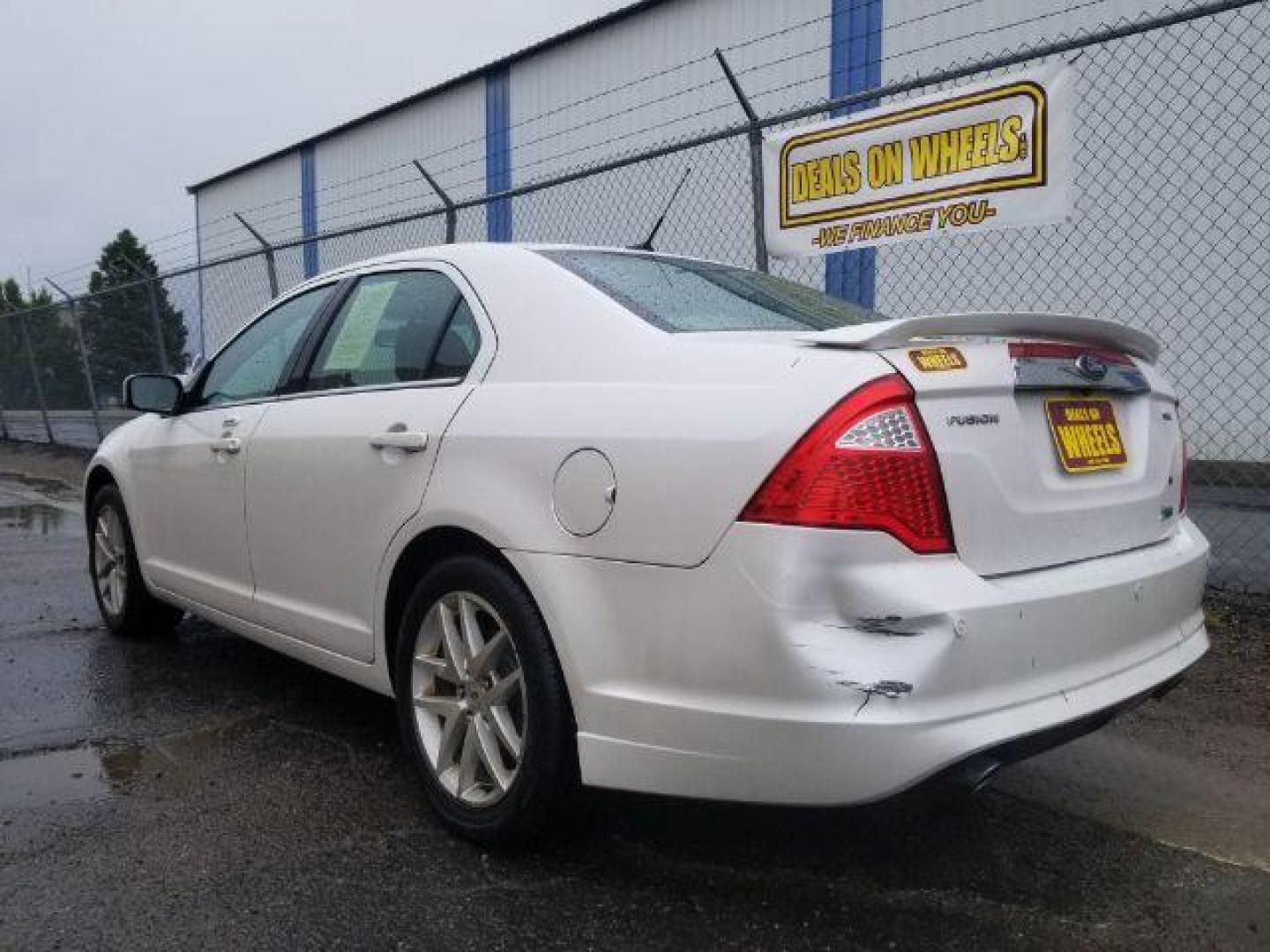 2010 Ford Fusion V6 SEL (3FAHP0JGXAR) with an 3.0L V6 DOHC 24V engine, located at 1800 West Broadway, Missoula, 59808, (406) 543-1986, 46.881348, -114.023628 - Photo#3