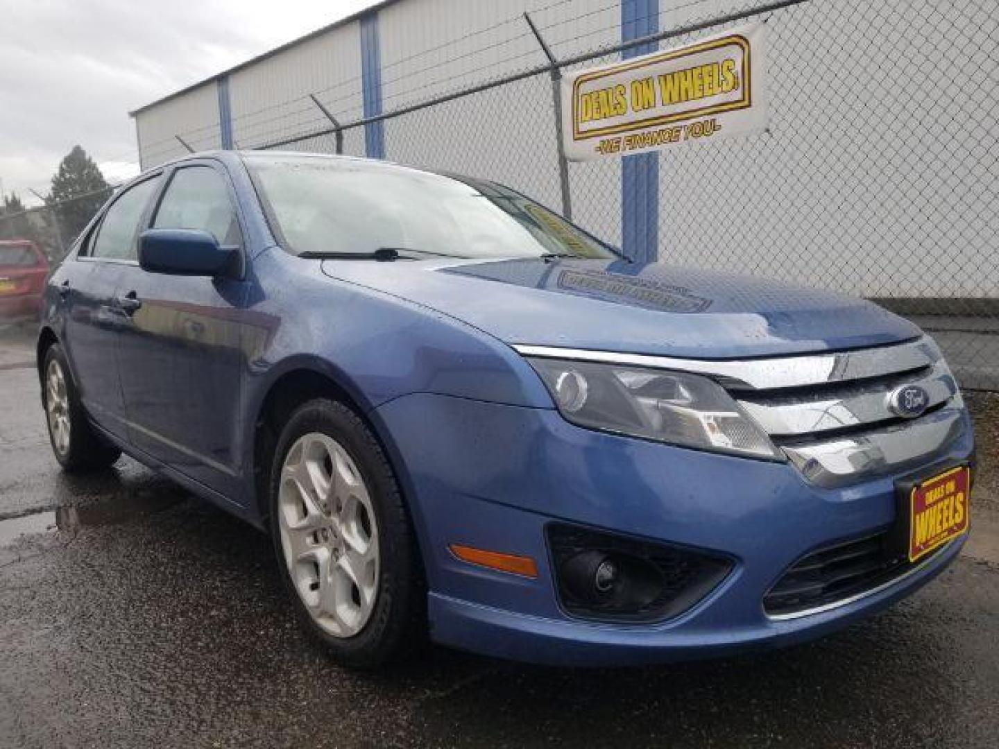 2010 Ford Fusion SE (3FAHP0HA6AR) with an 2.5L L4 DOHC 16V engine, located at 1800 West Broadway, Missoula, 59808, (406) 543-1986, 46.881348, -114.023628 - Photo#9