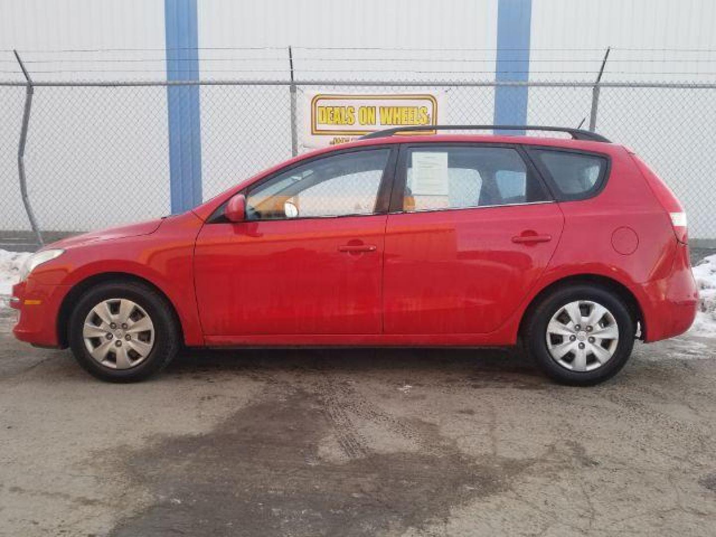 2010 Hyundai Elantra Touring GLS Automatic (KMHDC8AE9AU) with an 2.0L L4 DOHC 16V engine, 4-Speed Automatic transmission, located at 1800 West Broadway, Missoula, 59808, (406) 543-1986, 46.881348, -114.023628 - Photo#6