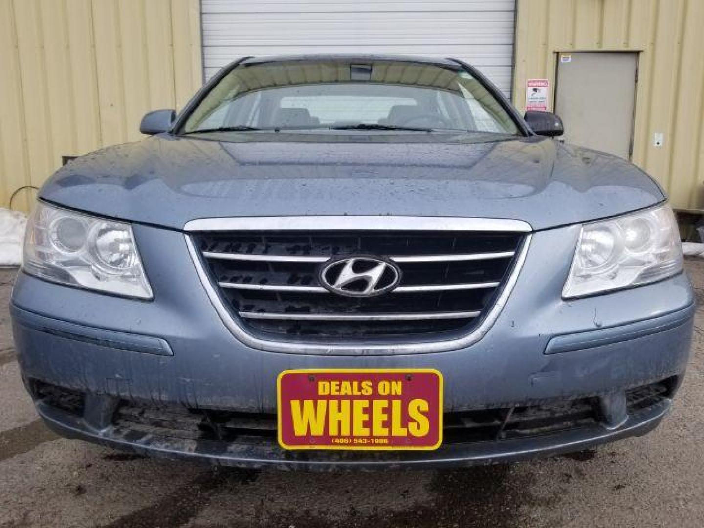 2010 Hyundai Sonata GLS (5NPET4ACXAH) with an 2.4L L4 DOHC 16V engine, located at 4801 10th Ave S,, Great Falls, MT, 59405, 0.000000, 0.000000 - Photo#1