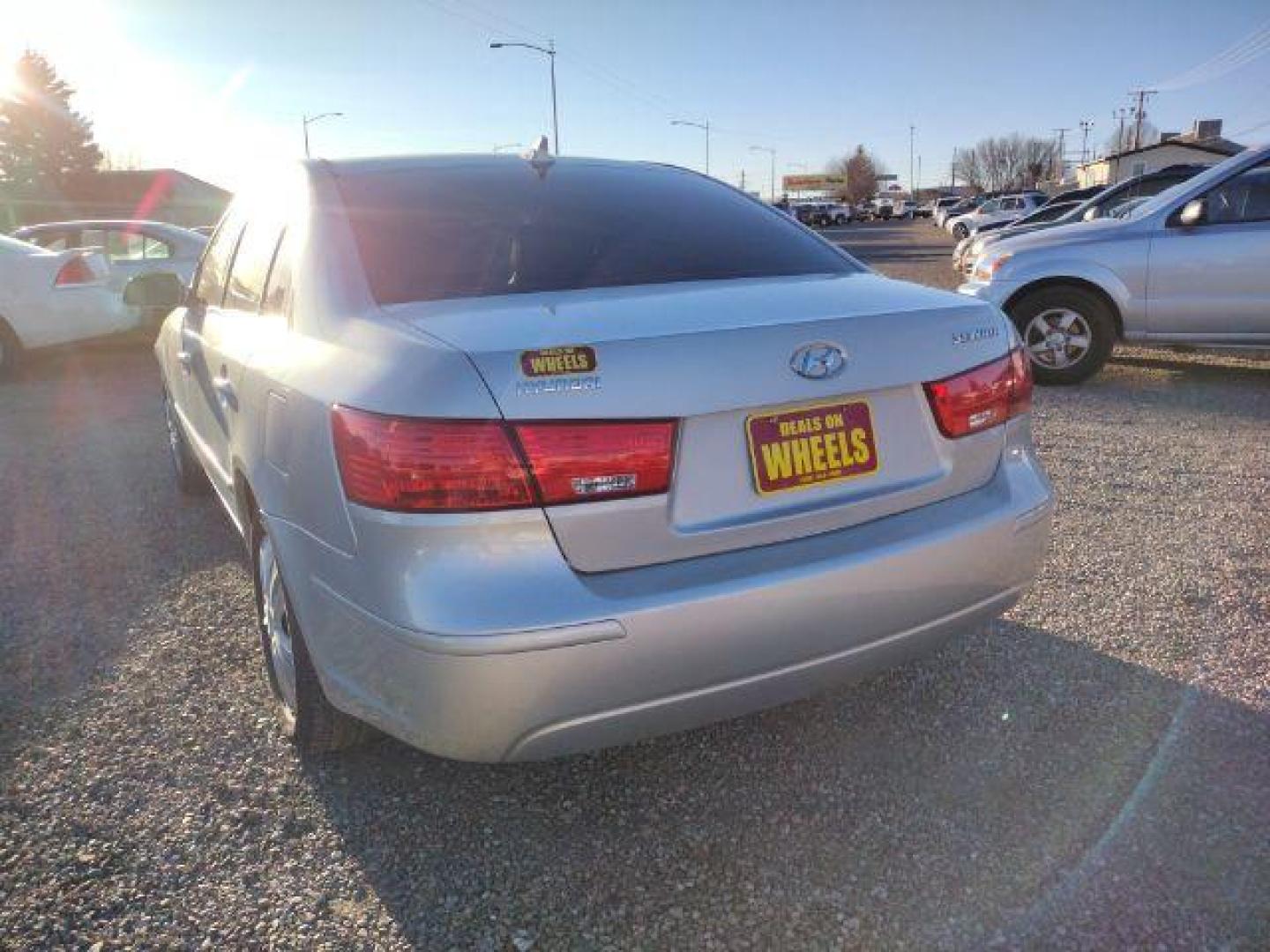 2010 Hyundai Sonata GLS (5NPET4AC2AH) with an 2.4L L4 DOHC 16V engine, located at 4801 10th Ave S,, Great Falls, MT, 59405, 0.000000, 0.000000 - Photo#2