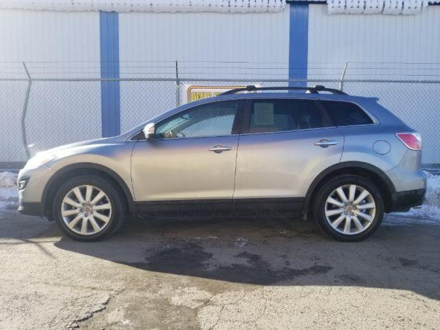 2010 Mazda CX-9 Grand Touring AWD (JM3TB3MV3A0) with an 3.7L V6 DOHC 24V engine, 6-Speed Automatic transmission, located at 1821 N Montana Ave., Helena, MT, 59601, 0.000000, 0.000000 - Photo#6