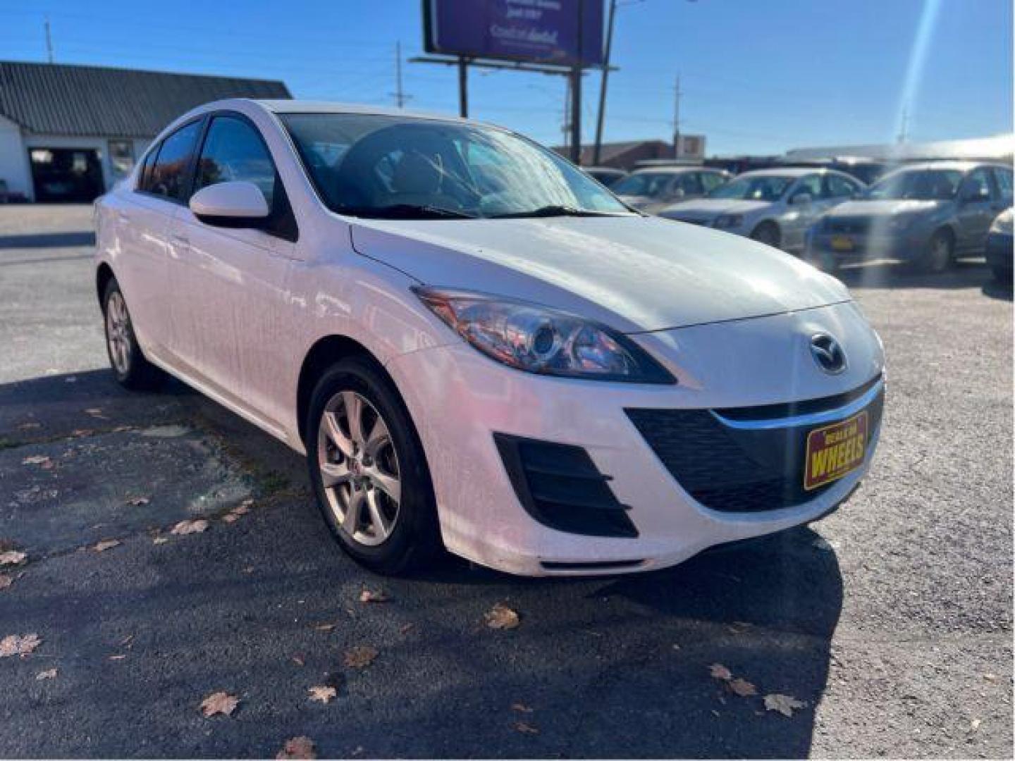 2010 Mazda MAZDA3 i Sport 4-Door (JM1BL1SF6A1) with an 2.0L L4 DOHC 16V engine, located at 601 E. Idaho St., Kalispell, MT, 59901, (406) 300-4664, 0.000000, 0.000000 - Photo#6