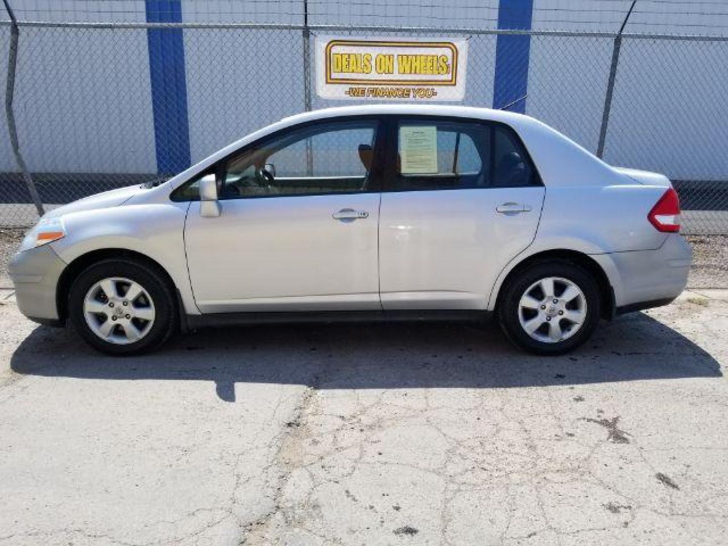 2010 Nissan Versa 1.8 S Sedan (3N1BC1AP9AL) with an 1.8L L4 DOHC 16V engine, located at 601 E. Idaho St., Kalispell, MT, 59901, (406) 300-4664, 0.000000, 0.000000 - Photo#2