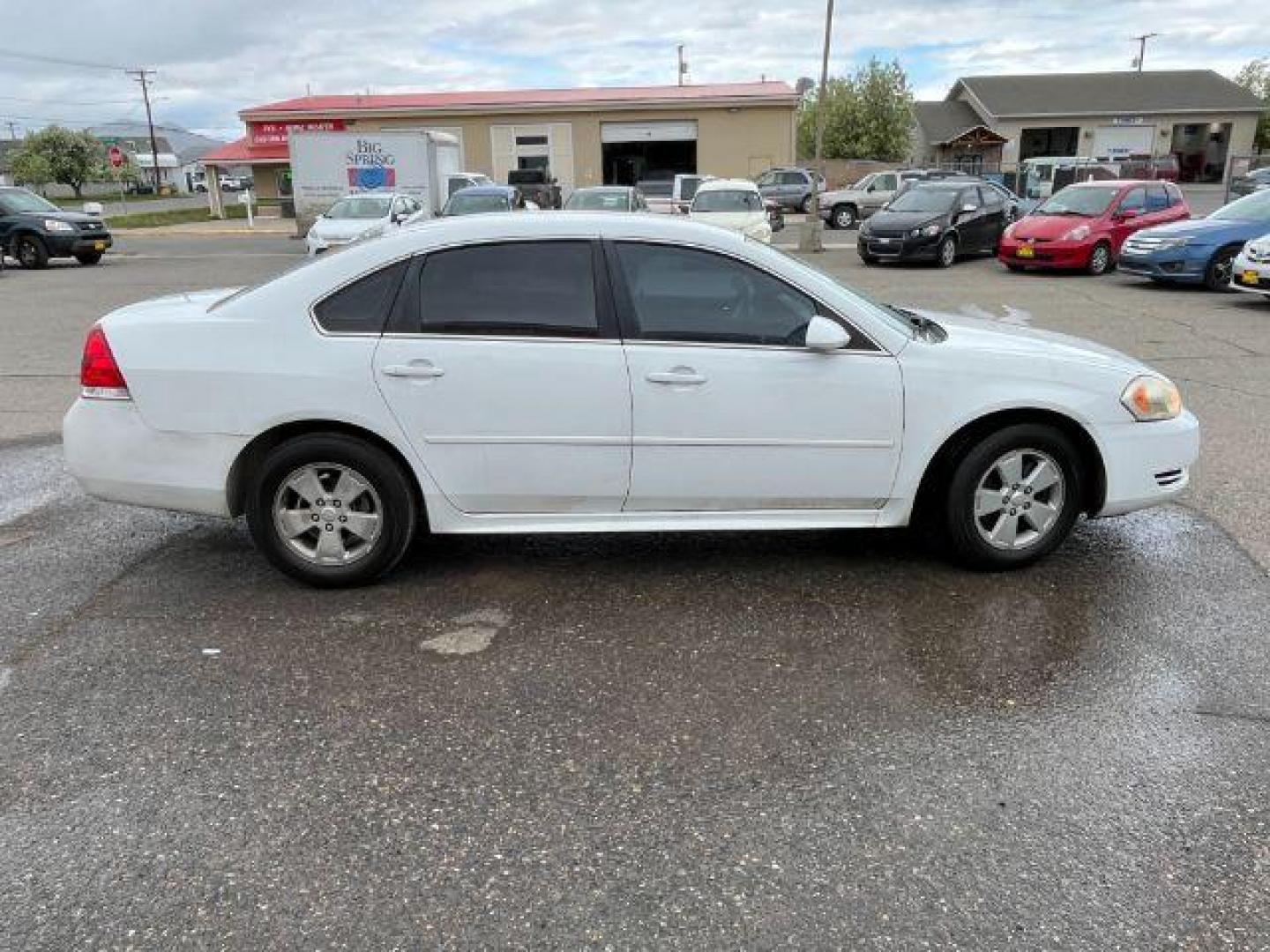 2011 Summit White Chevrolet Impala LS (2G1WF5EK9B1) with an 3.5L V6 OHV 16V FFV engine, 4-Speed Automatic transmission, located at 1821 N Montana Ave., Helena, MT, 59601, 0.000000, 0.000000 - Photo#3