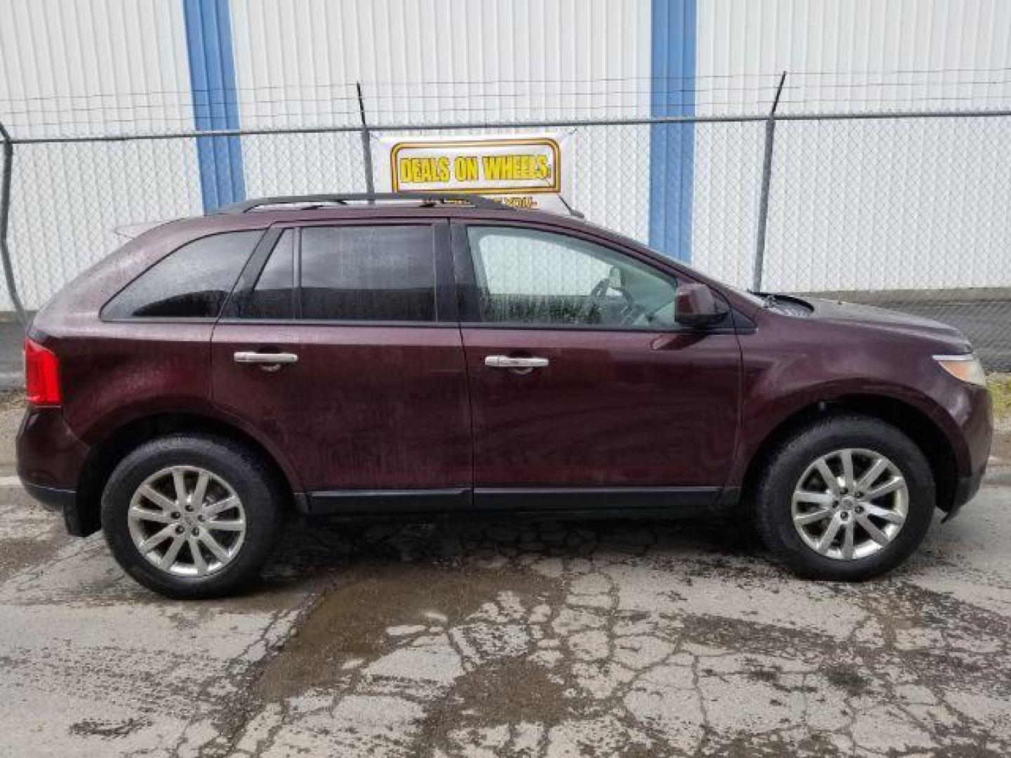 2011 Ford Edge SEL AWD (2FMDK4JC9BB) with an 3.5L V6 DOHC 24V engine, 6-Speed Automatic transmission, located at 4047 Montana Ave., Billings, MT, 59101, 45.770847, -108.529800 - Photo#10