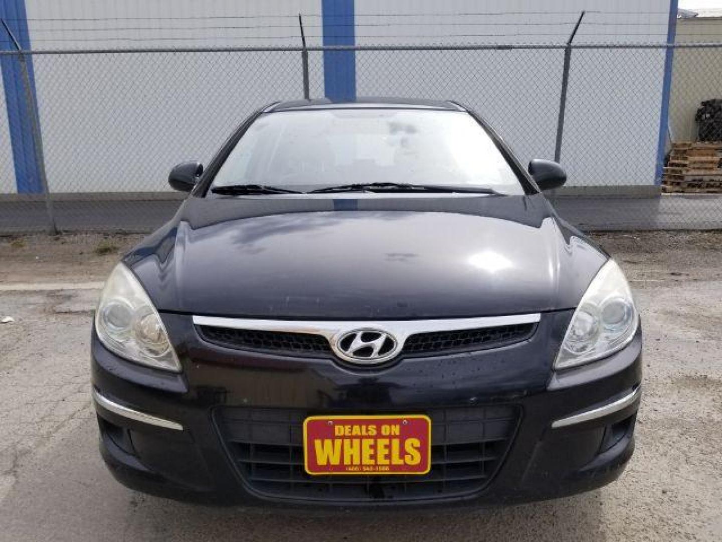 2011 Hyundai Elantra Touring SE Manual (KMHDB8AE8BU) with an 2.0L L4 DOHC 16V engine, 5-Speed Manual transmission, located at 4801 10th Ave S,, Great Falls, MT, 59405, 0.000000, 0.000000 - Photo#1