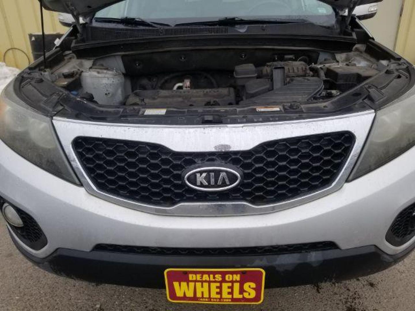 2011 Kia Sorento LX (5XYKTCA11BG) with an 2.4L I-4 DOHC engine, located at 4801 10th Ave S,, Great Falls, MT, 59405, 0.000000, 0.000000 - Photo#12