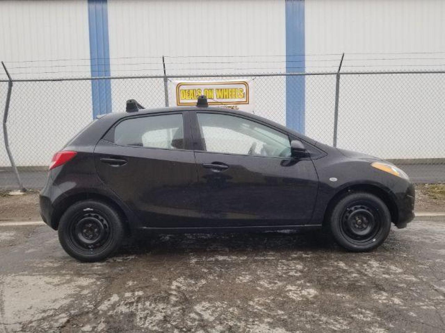 2011 Mazda MAZDA2 Sport (JM1DE1HY9B0) with an 1.5L L4 DOHC 16V engine, located at 601 E. Idaho St., Kalispell, MT, 59901, (406) 300-4664, 0.000000, 0.000000 - Photo#3