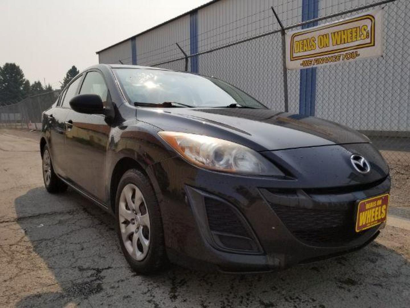 2011 Black Mica Mazda MAZDA3 i Sport 4-Door (JM1BL1UG6B1) with an 2.0L L4 DOHC 16V engine, located at 4801 10th Ave S,, Great Falls, MT, 59405, 0.000000, 0.000000 - Photo#6