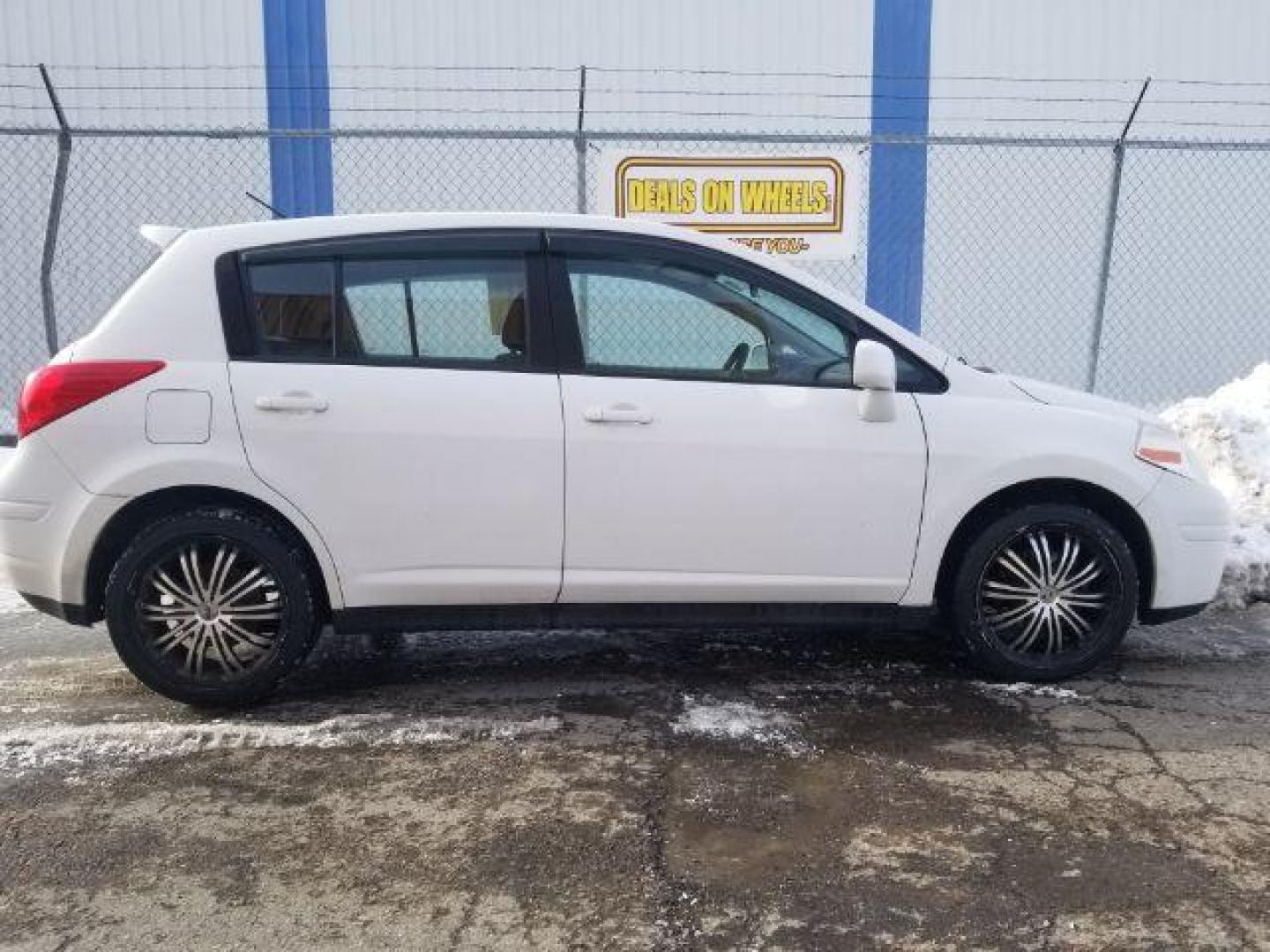 2011 Nissan Versa 1.8S (3N1BC1CP1BL) , located at 4047 Montana Ave., Billings, MT, 59101, 45.770847, -108.529800 - Photo#3