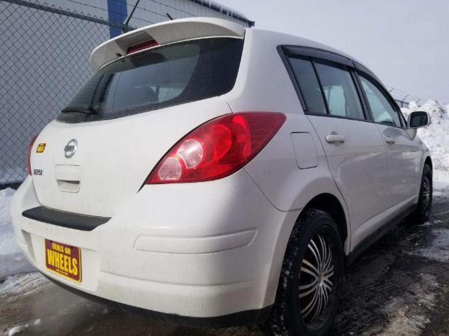 2011 Nissan Versa 1.8S (3N1BC1CP1BL) , located at 4047 Montana Ave., Billings, MT, 59101, 45.770847, -108.529800 - Photo#4