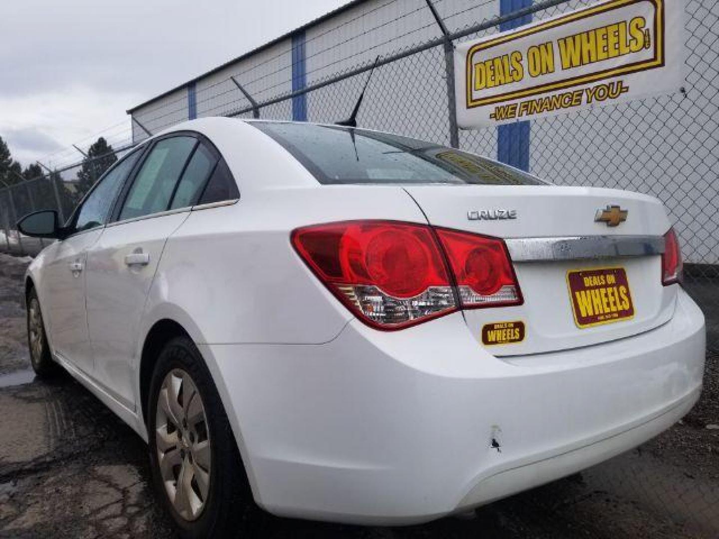 2012 Chevrolet Cruze 2LS (1G1PC5SH6C7) with an 1.8L L4 DOHC 16V FFV engine, 6-Speed Automatic transmission, located at 4801 10th Ave S,, Great Falls, MT, 59405, 0.000000, 0.000000 - Photo#5