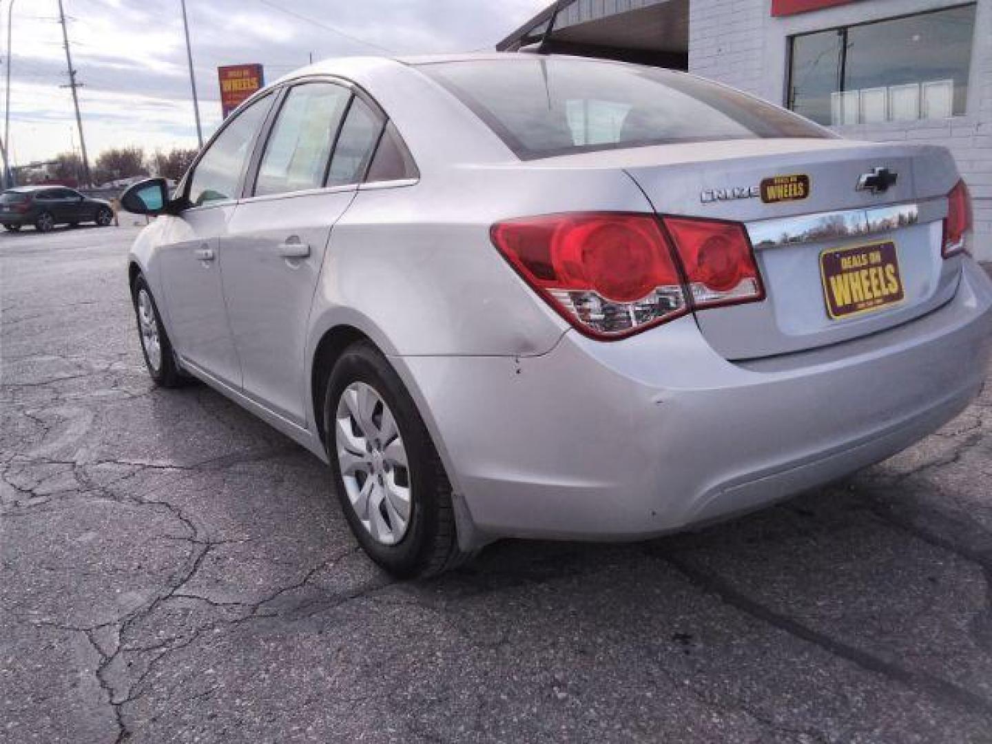 2012 Chevrolet Cruze 2LS (1G1PC5SH9C7) with an 1.8L L4 DOHC 16V FFV engine, 6-Speed Automatic transmission, located at 4047 Montana Ave., Billings, MT, 59101, 45.770847, -108.529800 - Photo#7