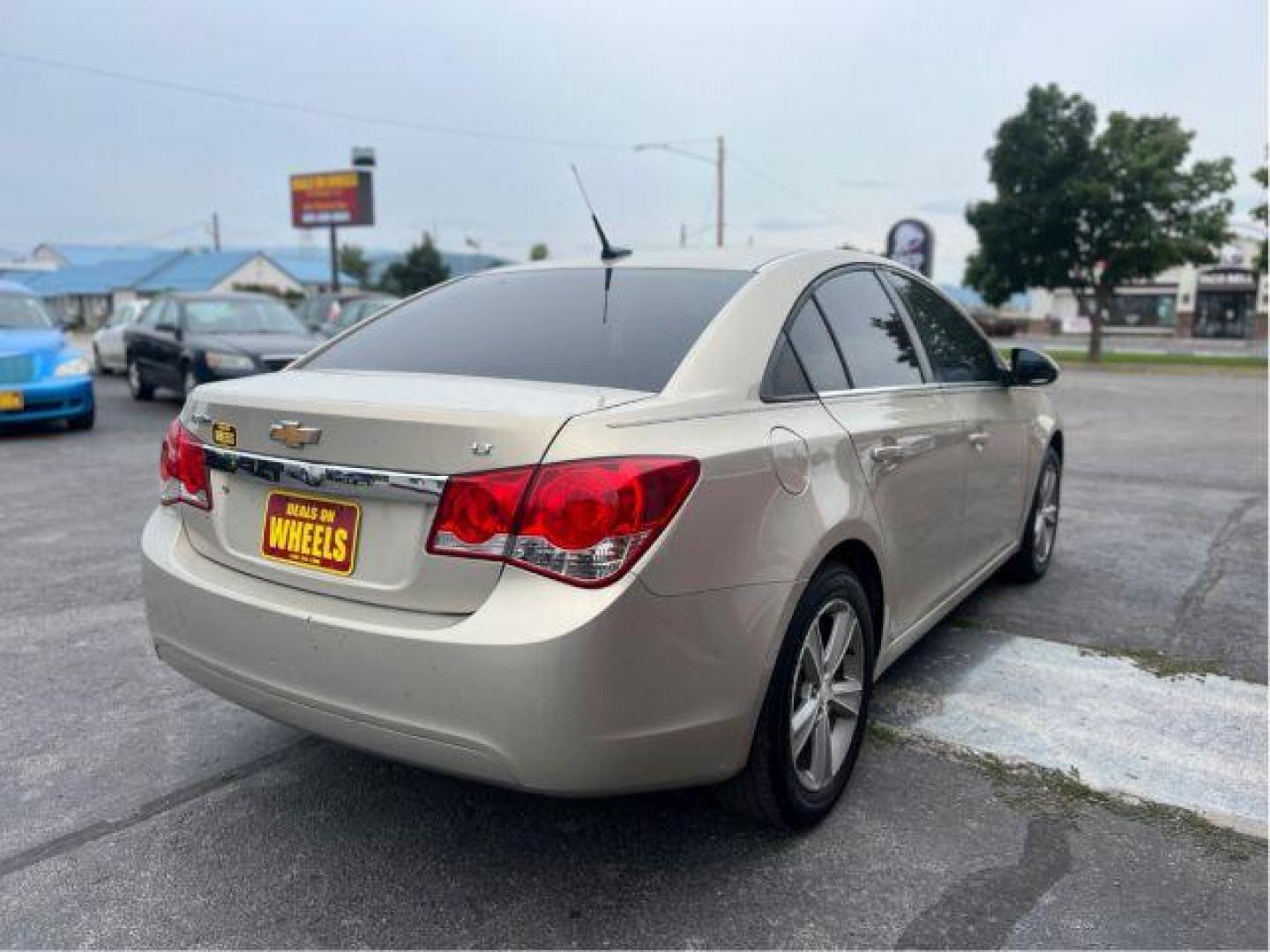 2012 Chevrolet Cruze 2LT (1G1PG5SC5C7) with an 1.4L L4 DOHC 16V TURBO engine, 6-Speed Automatic transmission, located at 601 E. Idaho St., Kalispell, MT, 59901, (406) 300-4664, 0.000000, 0.000000 - Photo#4