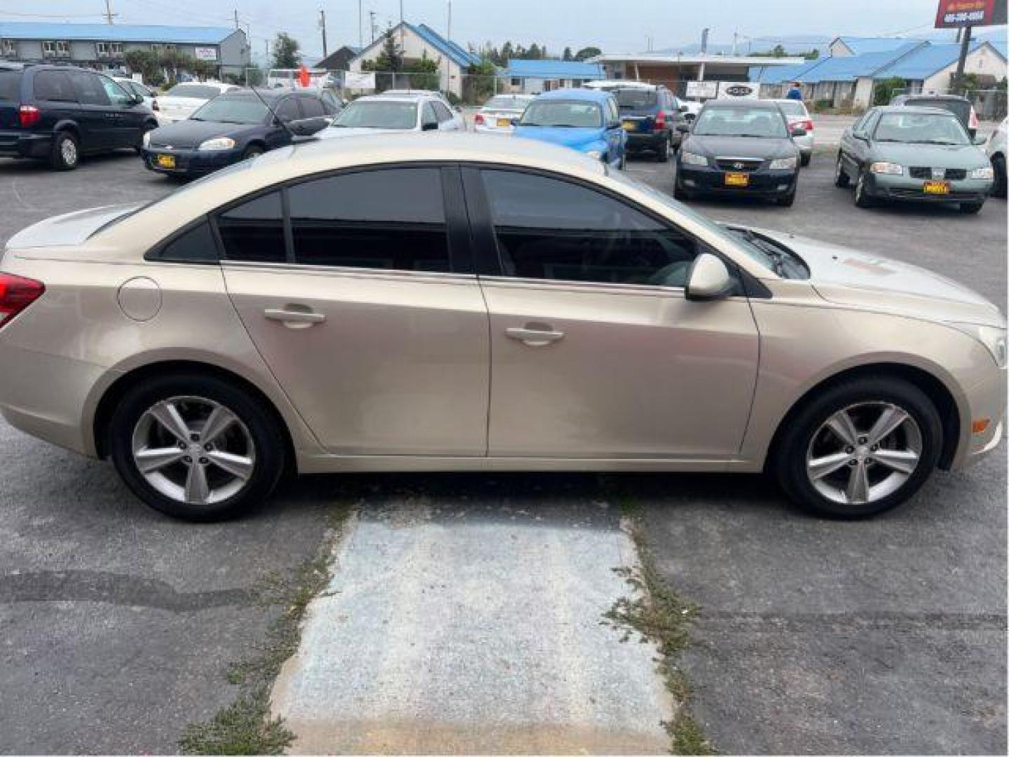 2012 Chevrolet Cruze 2LT (1G1PG5SC5C7) with an 1.4L L4 DOHC 16V TURBO engine, 6-Speed Automatic transmission, located at 601 E. Idaho St., Kalispell, MT, 59901, (406) 300-4664, 0.000000, 0.000000 - Photo#5