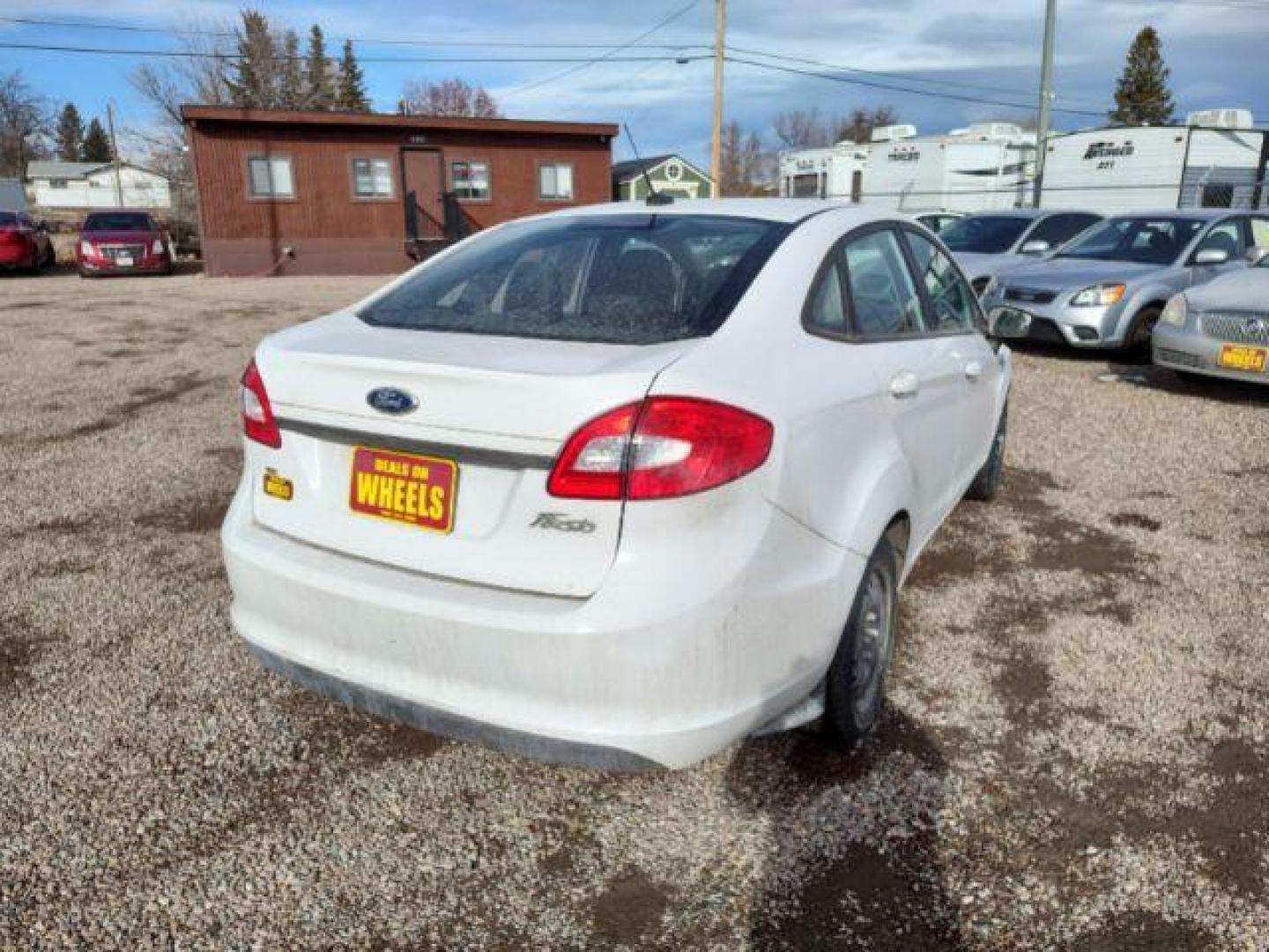 2012 Ford Fiesta SE Sedan (3FADP4BJ6CM) with an 1.6L L4 DOHC 16V engine, located at 4801 10th Ave S,, Great Falls, MT, 59405, 0.000000, 0.000000 - Photo#4