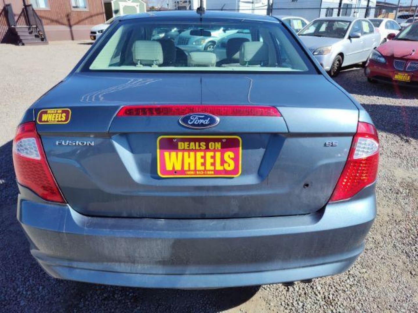 2012 Ford Fusion SE (3FAHP0HA0CR) with an 2.5L L4 DOHC 16V engine, located at 4801 10th Ave S,, Great Falls, MT, 59405, 0.000000, 0.000000 - Photo#3