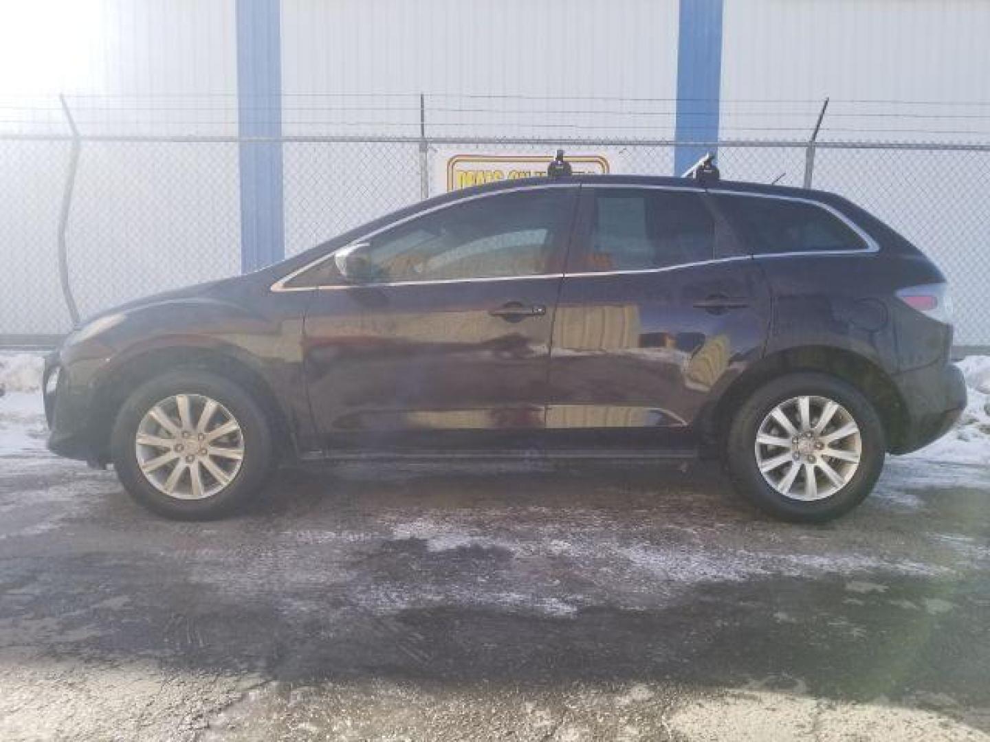 2012 Mazda CX-7 i Sport (JM3ER2BM2C0) with an 2.5L L4 DOHC 16V engine, 5-Speed Automatic transmission, located at 4801 10th Ave S,, Great Falls, MT, 59405, 0.000000, 0.000000 - Photo#6